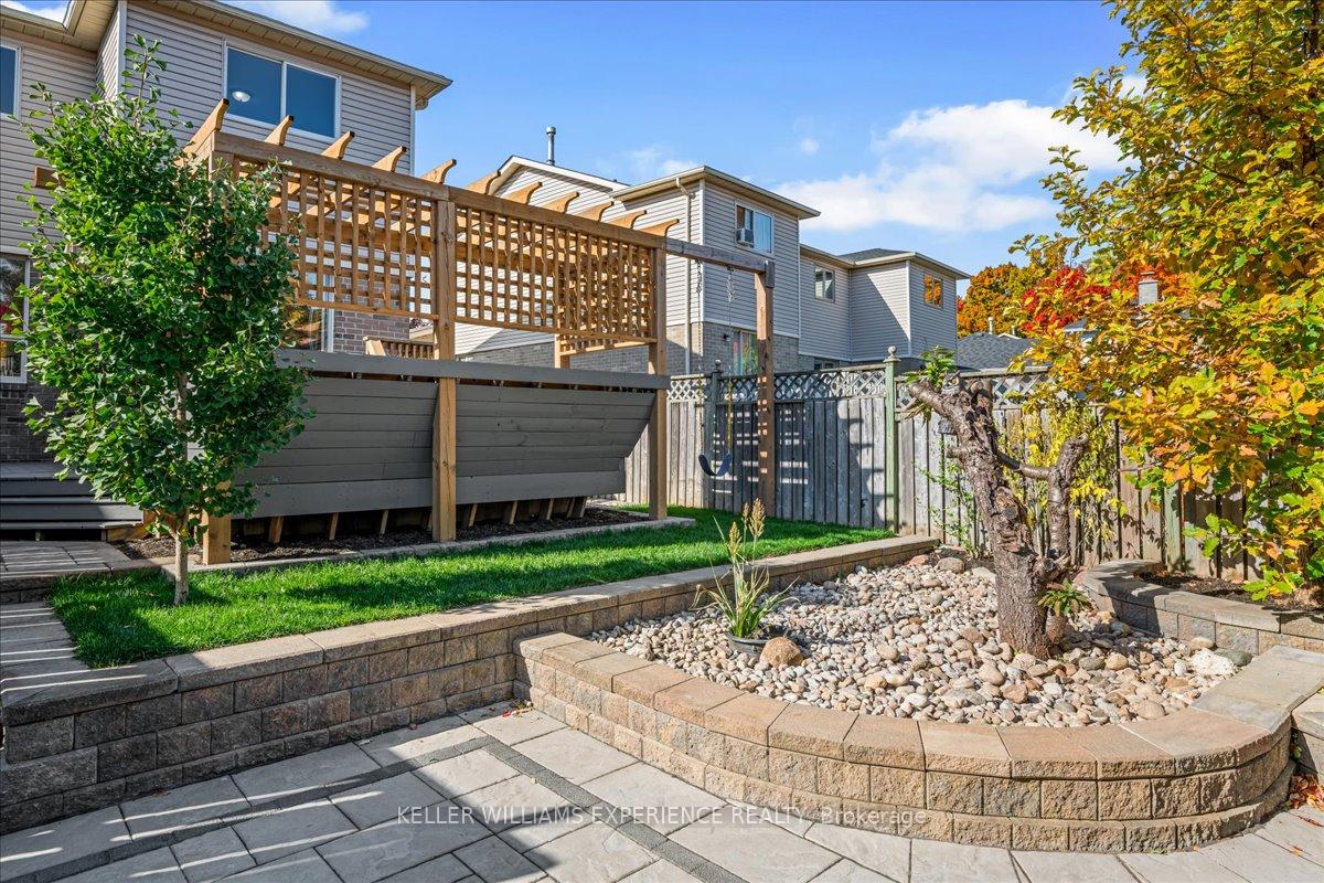 Photo 7 of 100 D'ambrosio Drive, Barrie, Painswick North — HOMEH