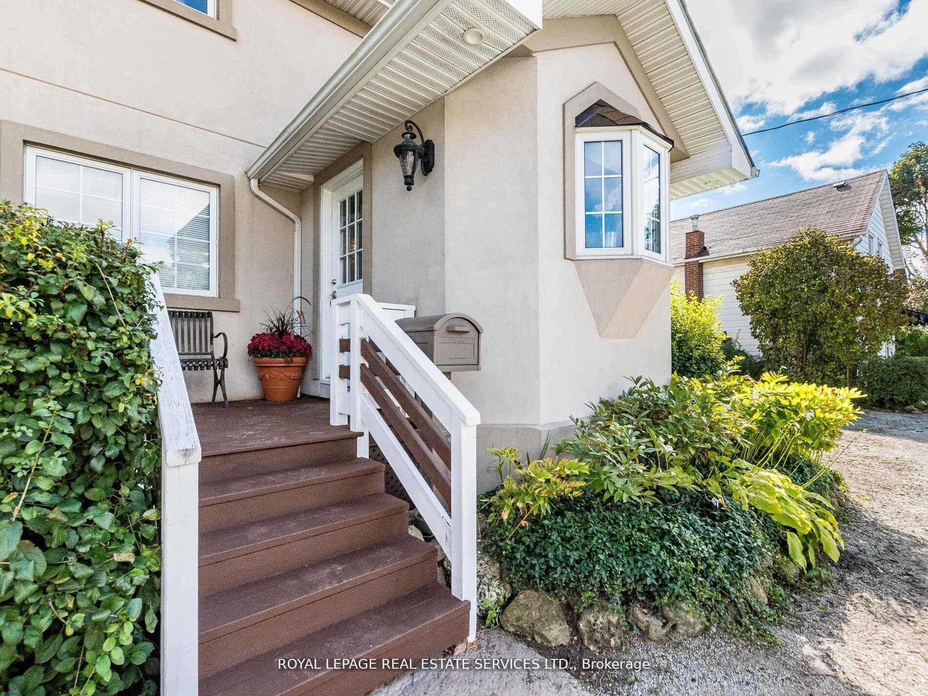 Photo 33 of 39 Clarence Street, Brampton, Downtown Brampton — HOMEH