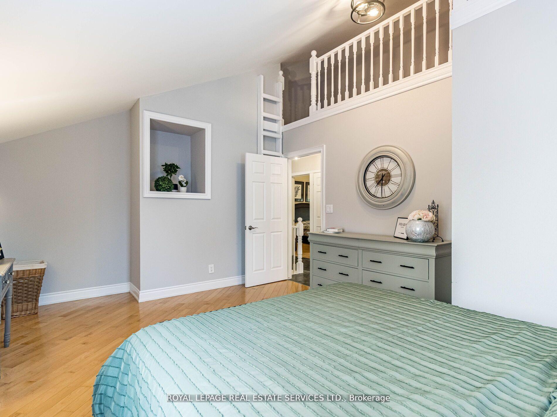 Photo 13 of 39 Clarence Street, Brampton, Downtown Brampton — HOMEH