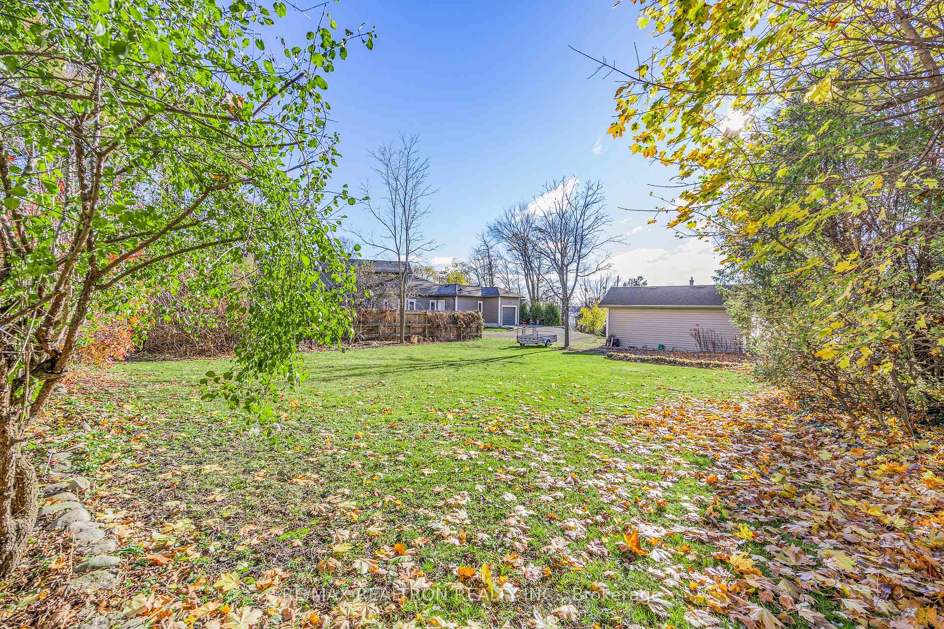 Photo 26 of 153 Blake Street, Barrie, North Shore — HOMEH