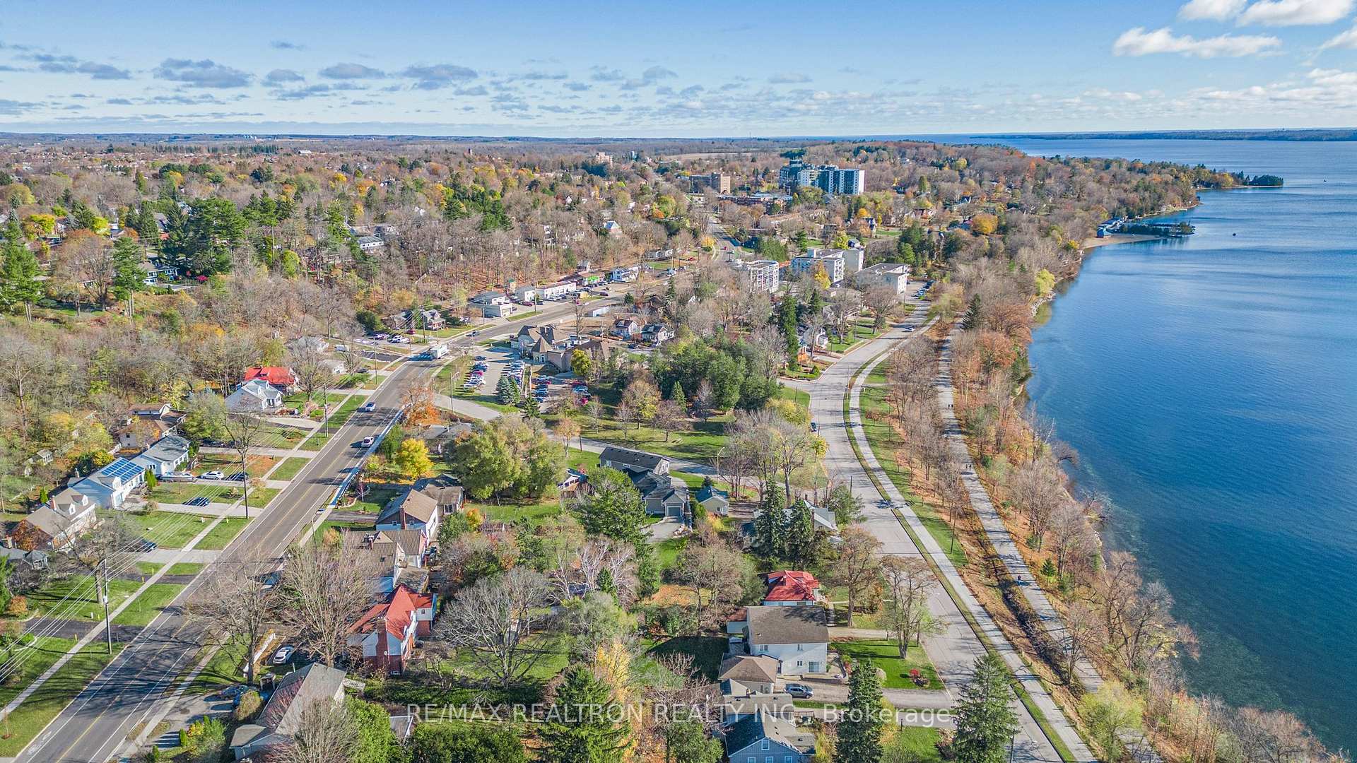 Photo 29 of 153 Blake Street, Barrie, North Shore — HOMEH