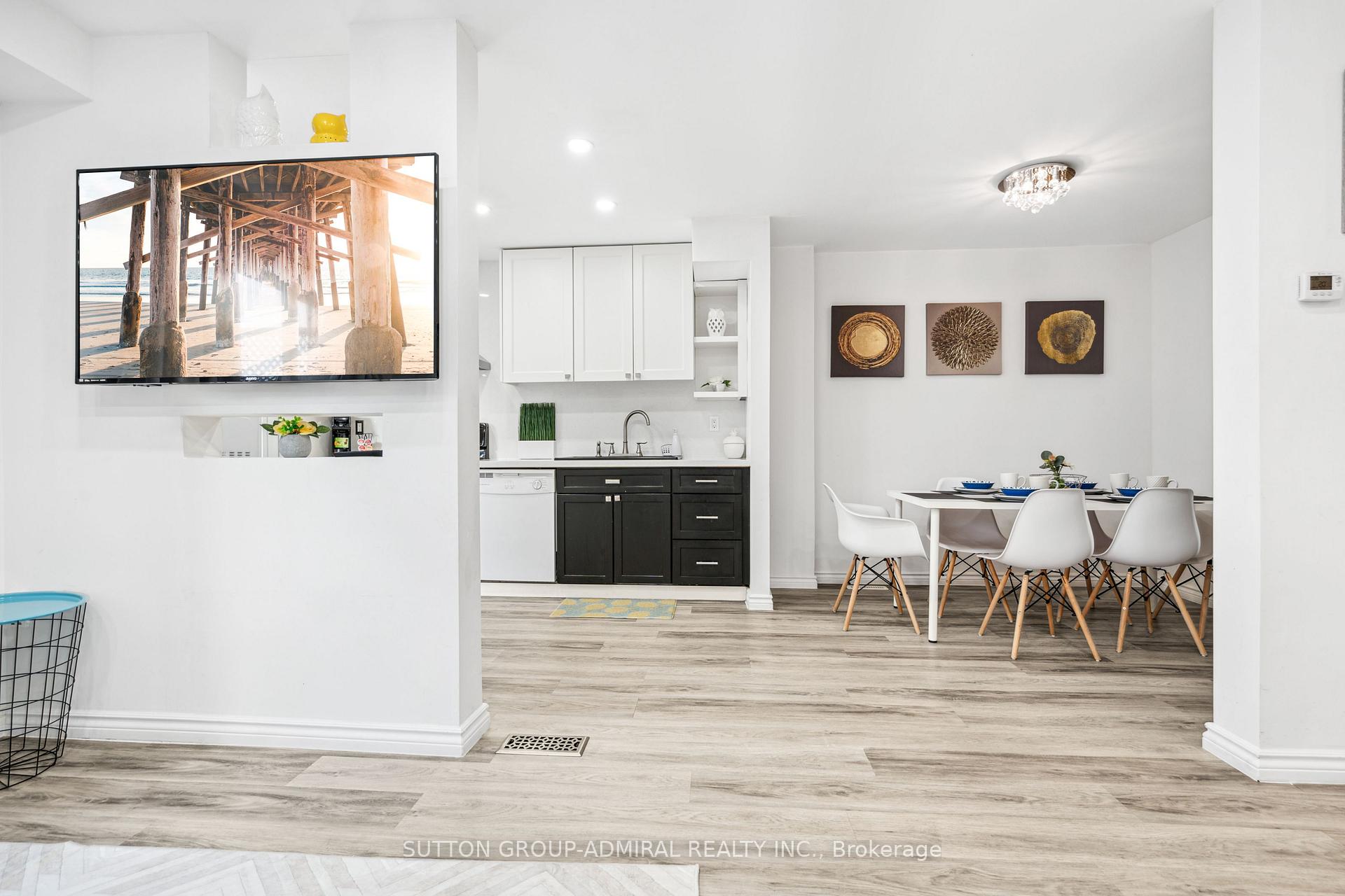 Photo 10 of 93 Hadden Crescent, Barrie, Cundles East — HOMEH