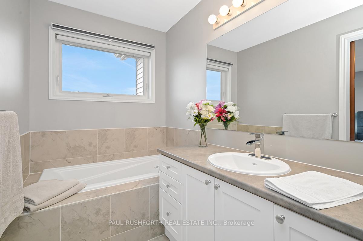 Photo 15 of 128 Riddell Road, Carleton Place — HOMEH