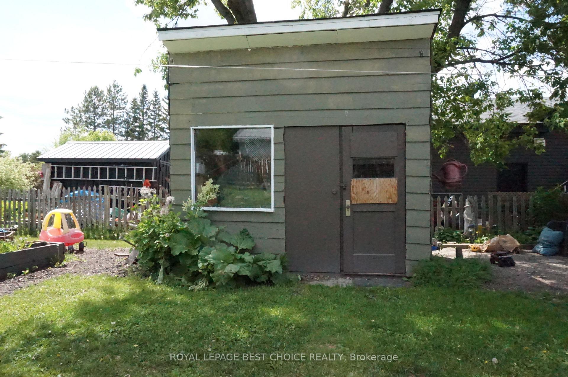 Photo 7 of 36 Seventh Avenue, Englehart — HOMEH