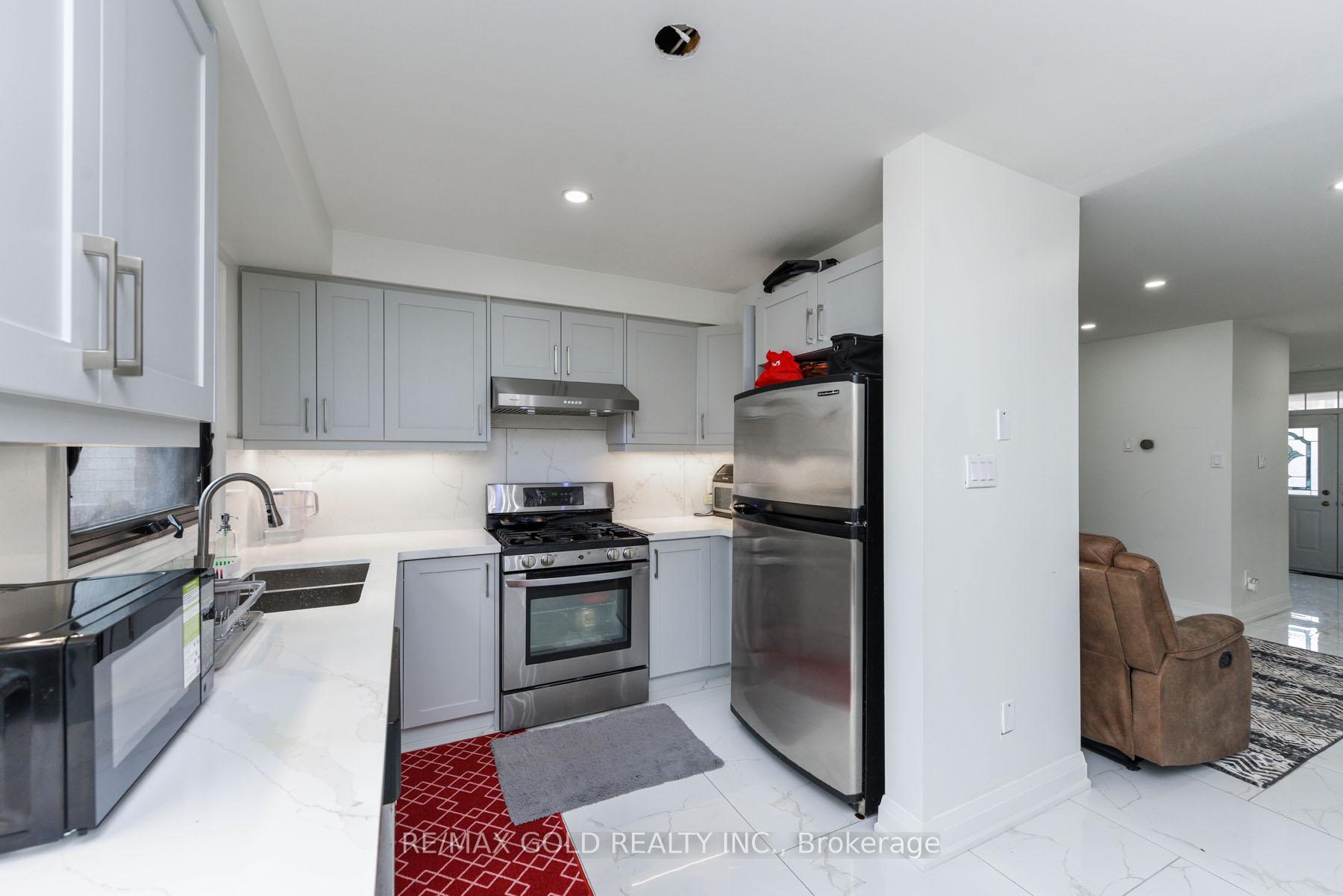 Photo 17 of 17 Penguin Lane, Brampton, Sandringham-Wellington — HOMEH