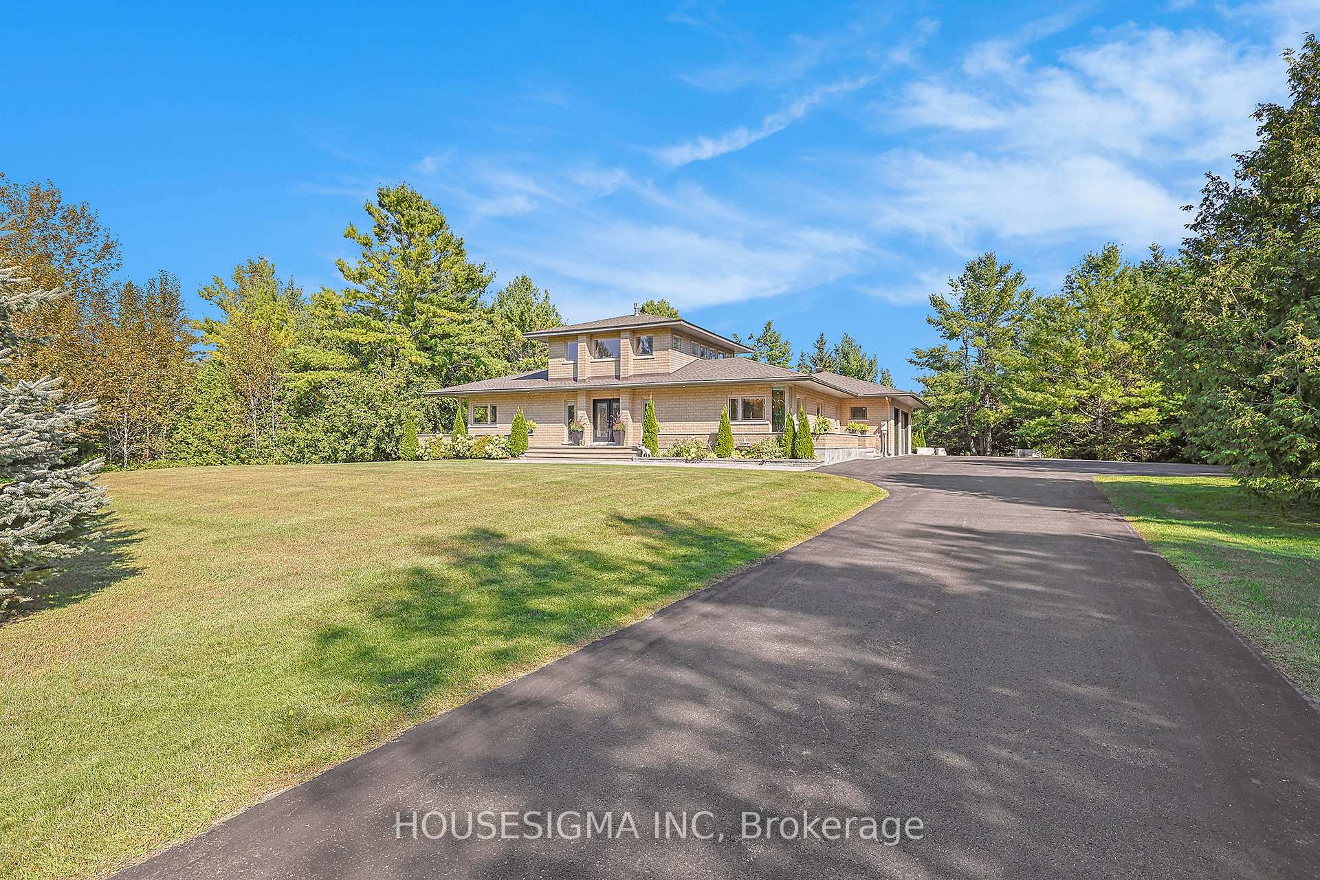 Photo 4 of 7 Canadian Drive, Ottawa, Remainder of Stittsville & Area — HOMEH