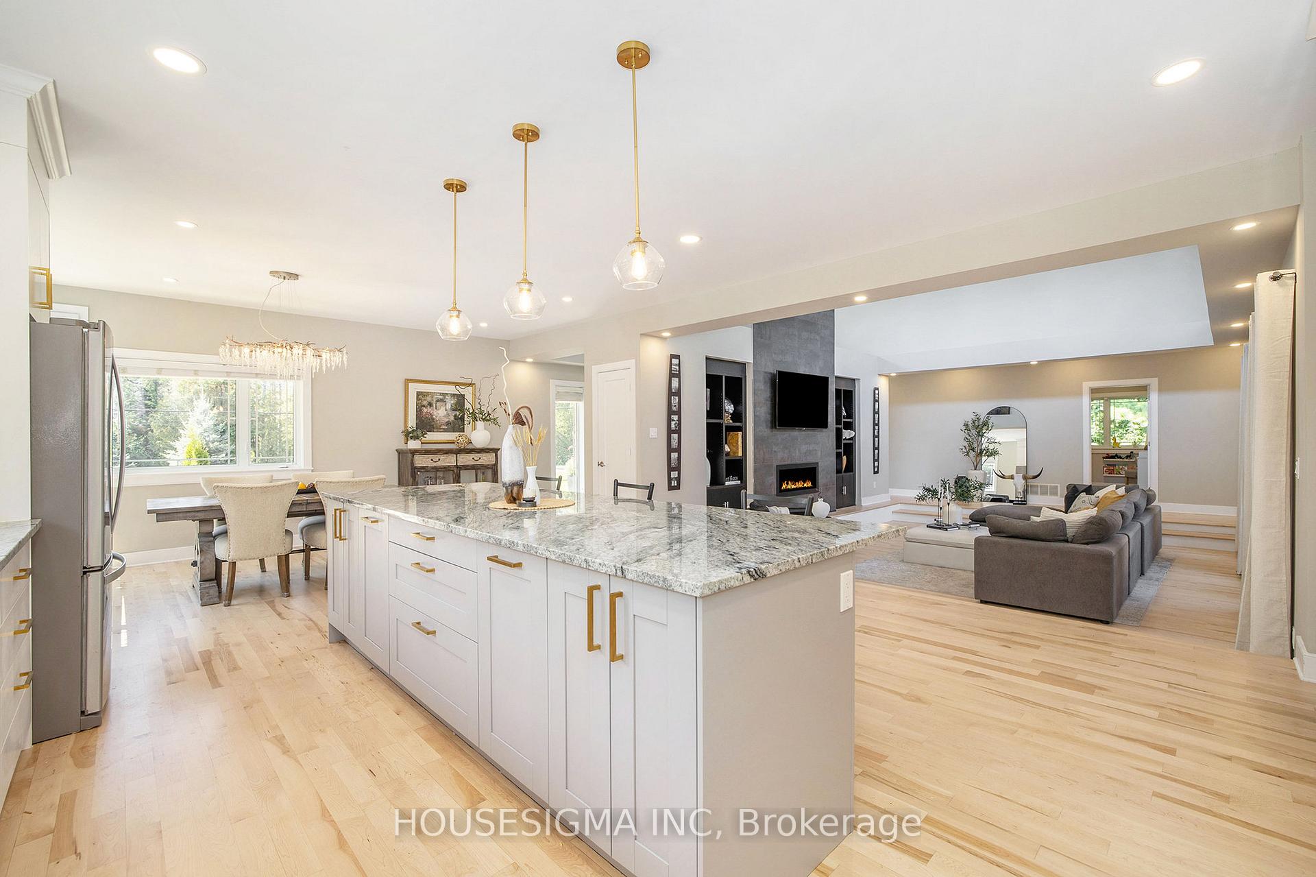 Photo 13 of 7 Canadian Drive, Ottawa, Remainder of Stittsville & Area — HOMEH