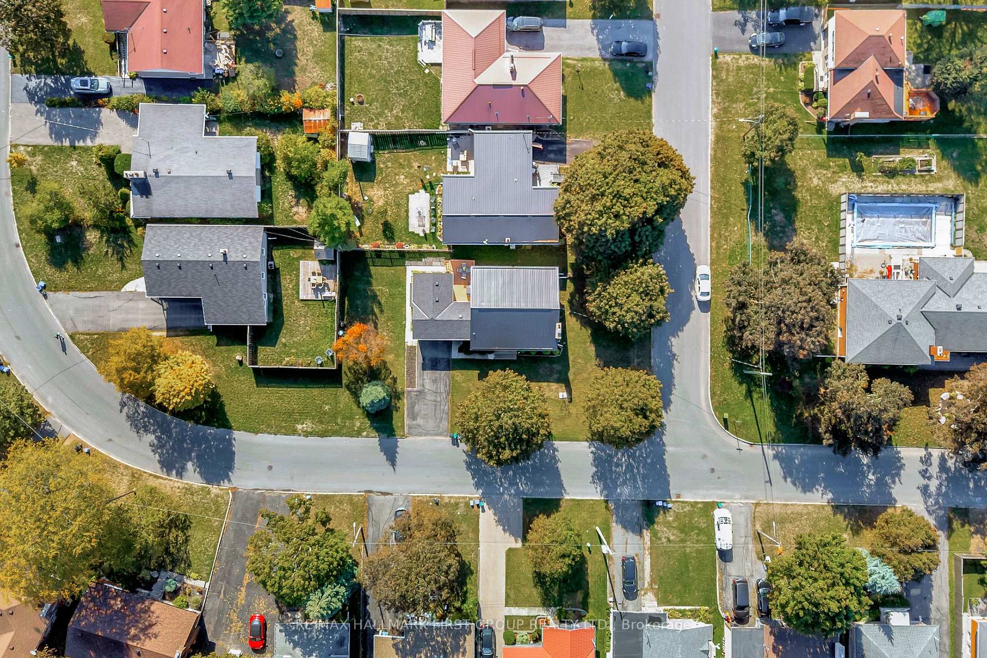 Photo 3 of 37 Elizabeth Crescent, Belleville, Belleville Ward — HOMEH