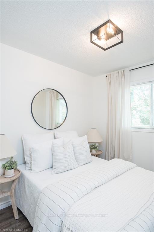Photo 16 of 24 Willver Drive, St. Catharines, Port Weller — HOMEH