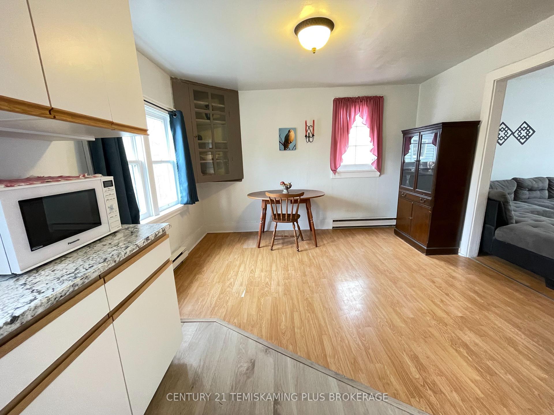 Photo 12 of 30 Seventh Avenue, Englehart — HOMEH