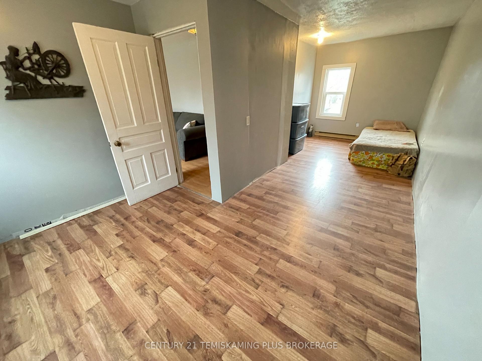 Photo 18 of 30 Seventh Avenue, Englehart — HOMEH