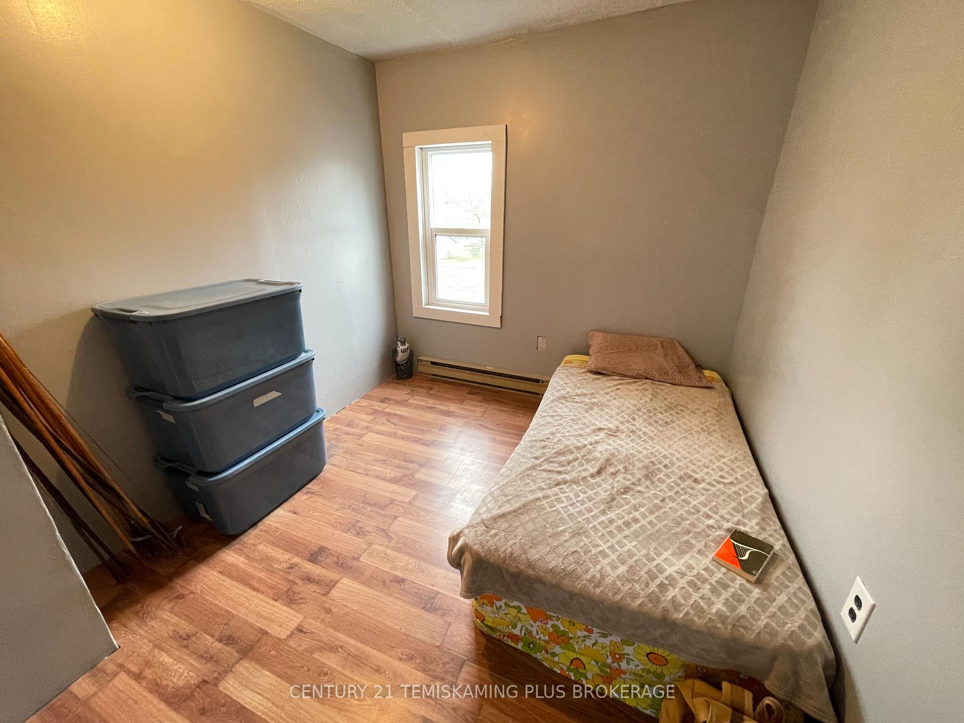 Photo 19 of 30 Seventh Avenue, Englehart — HOMEH
