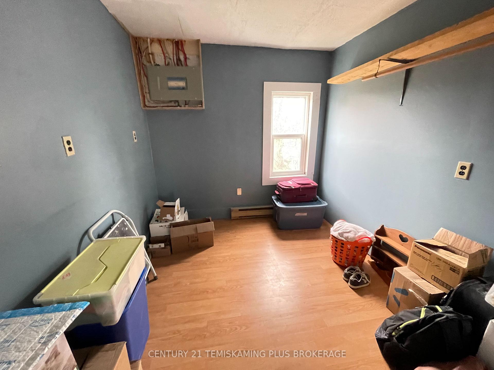 Photo 21 of 30 Seventh Avenue, Englehart — HOMEH