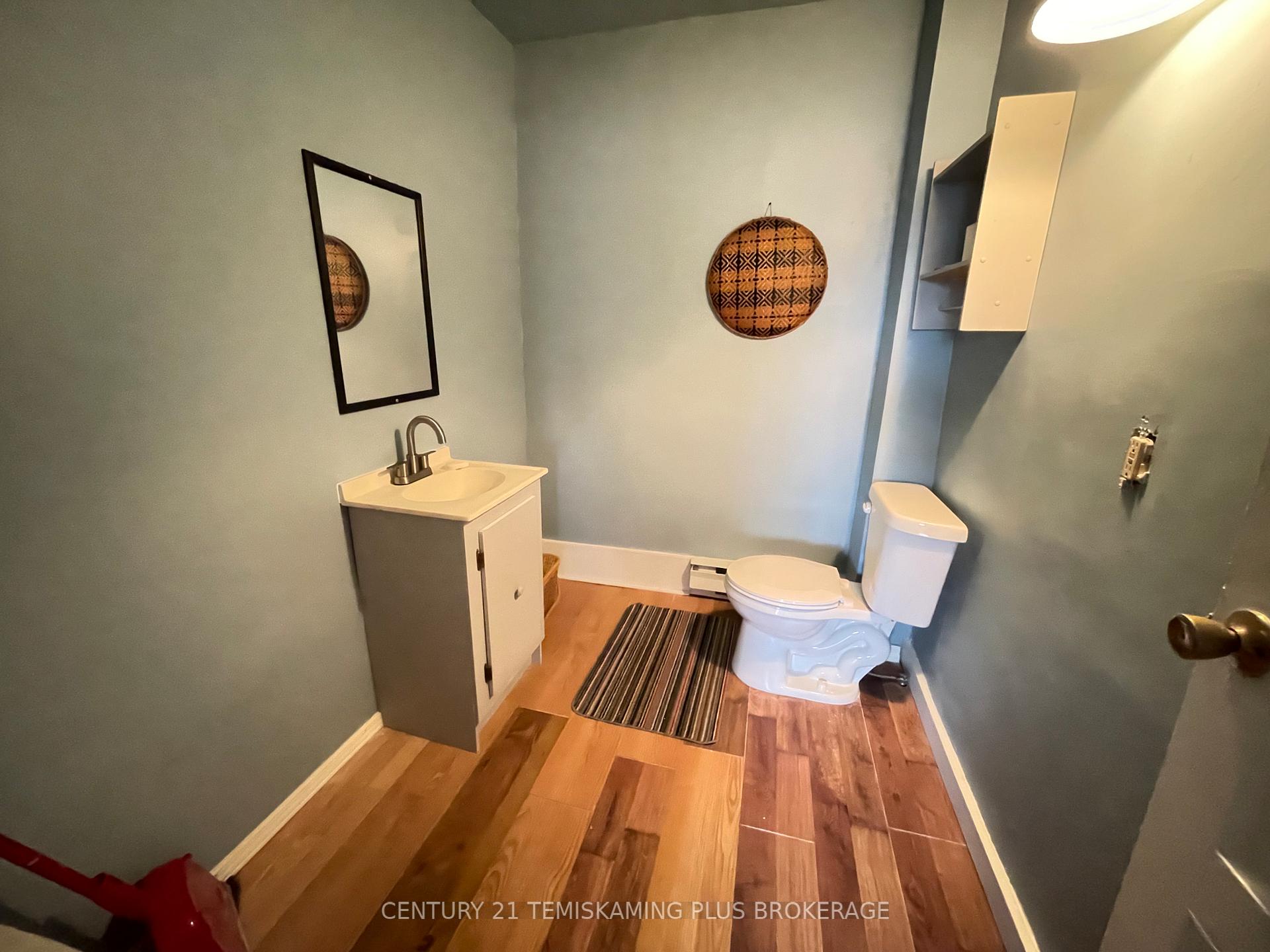 Photo 24 of 30 Seventh Avenue, Englehart — HOMEH