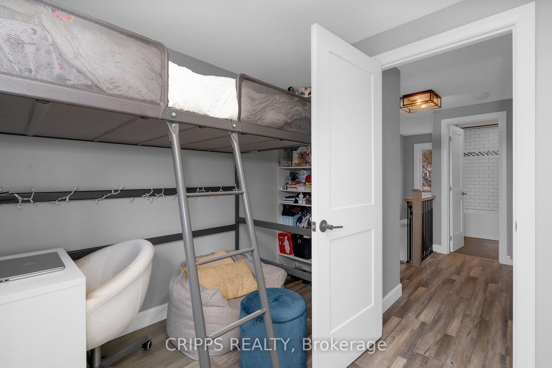 Photo 19 of 53 Hadden Crescent, Barrie, Cundles East — HOMEH