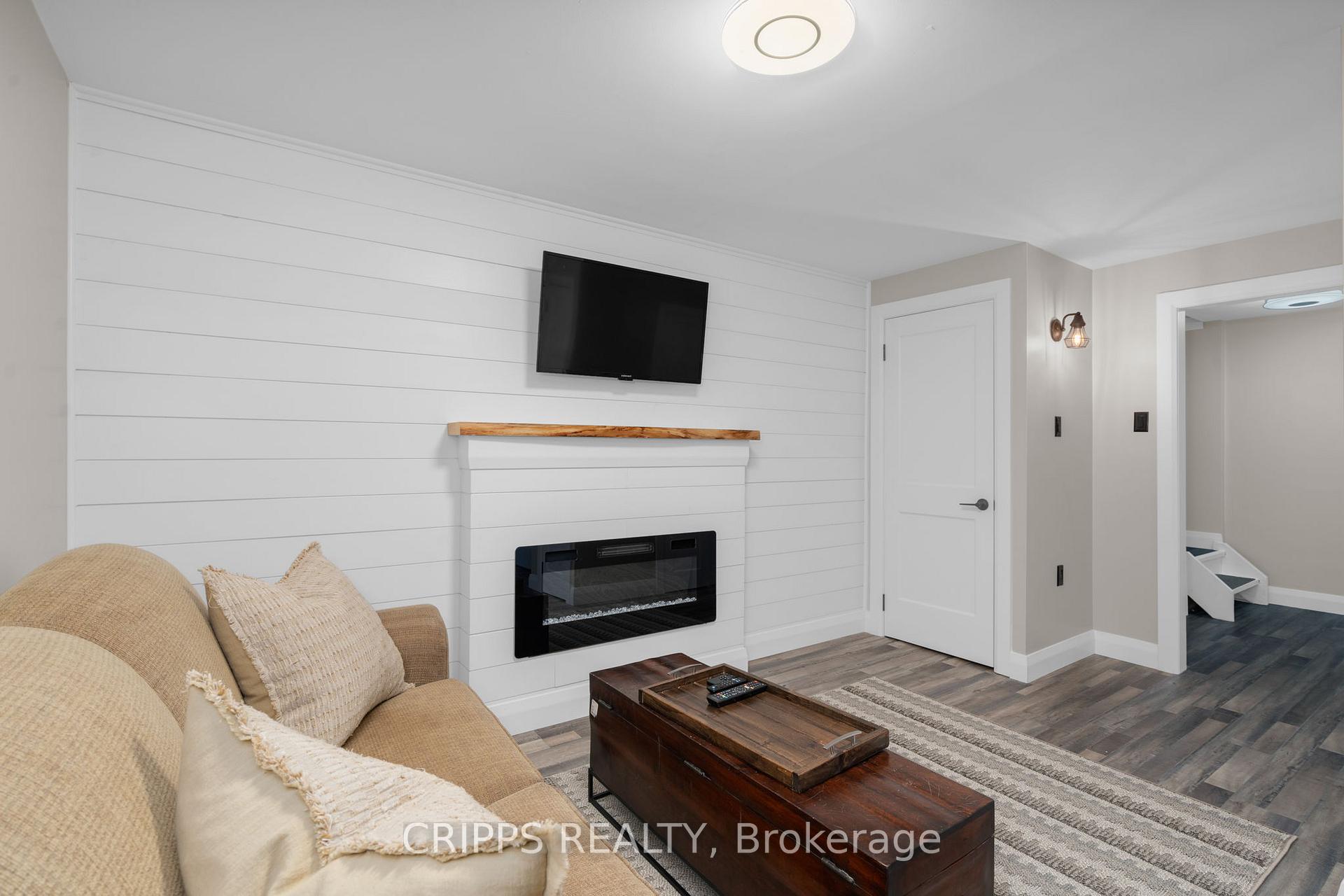 Photo 21 of 53 Hadden Crescent, Barrie, Cundles East — HOMEH