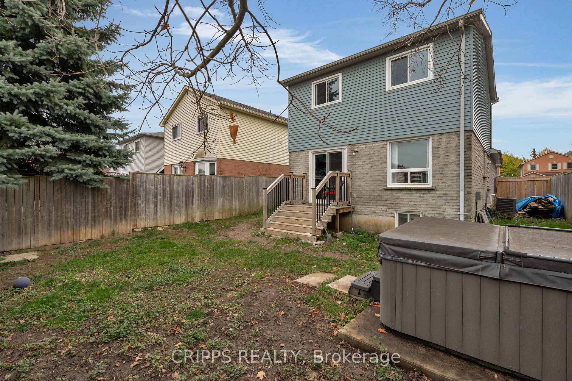 Photo 27 of 53 Hadden Crescent, Barrie, Cundles East — HOMEH
