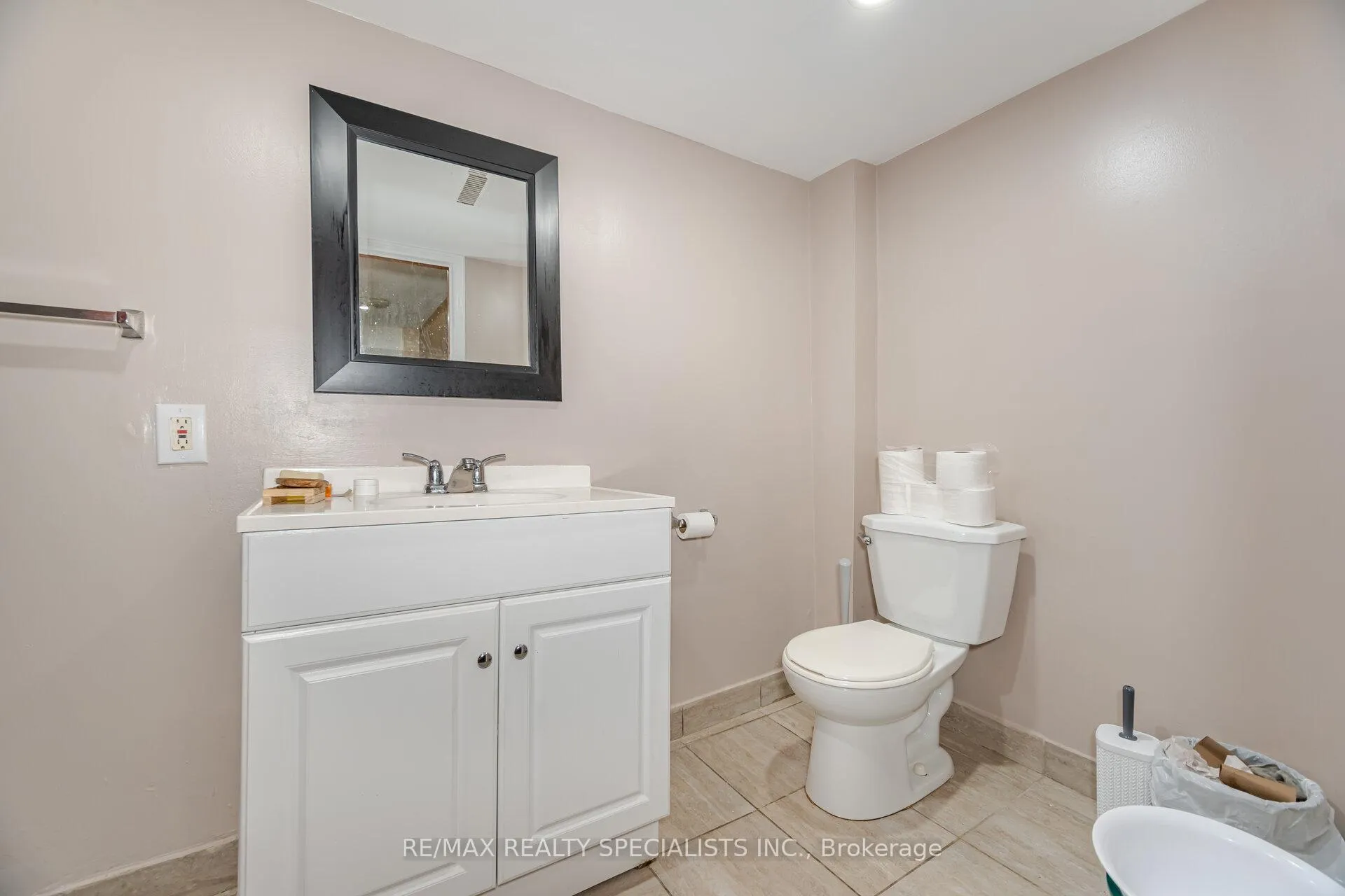 Photo 21 of 6 Beisel Court, Brampton, Heart Lake West — HOMEH