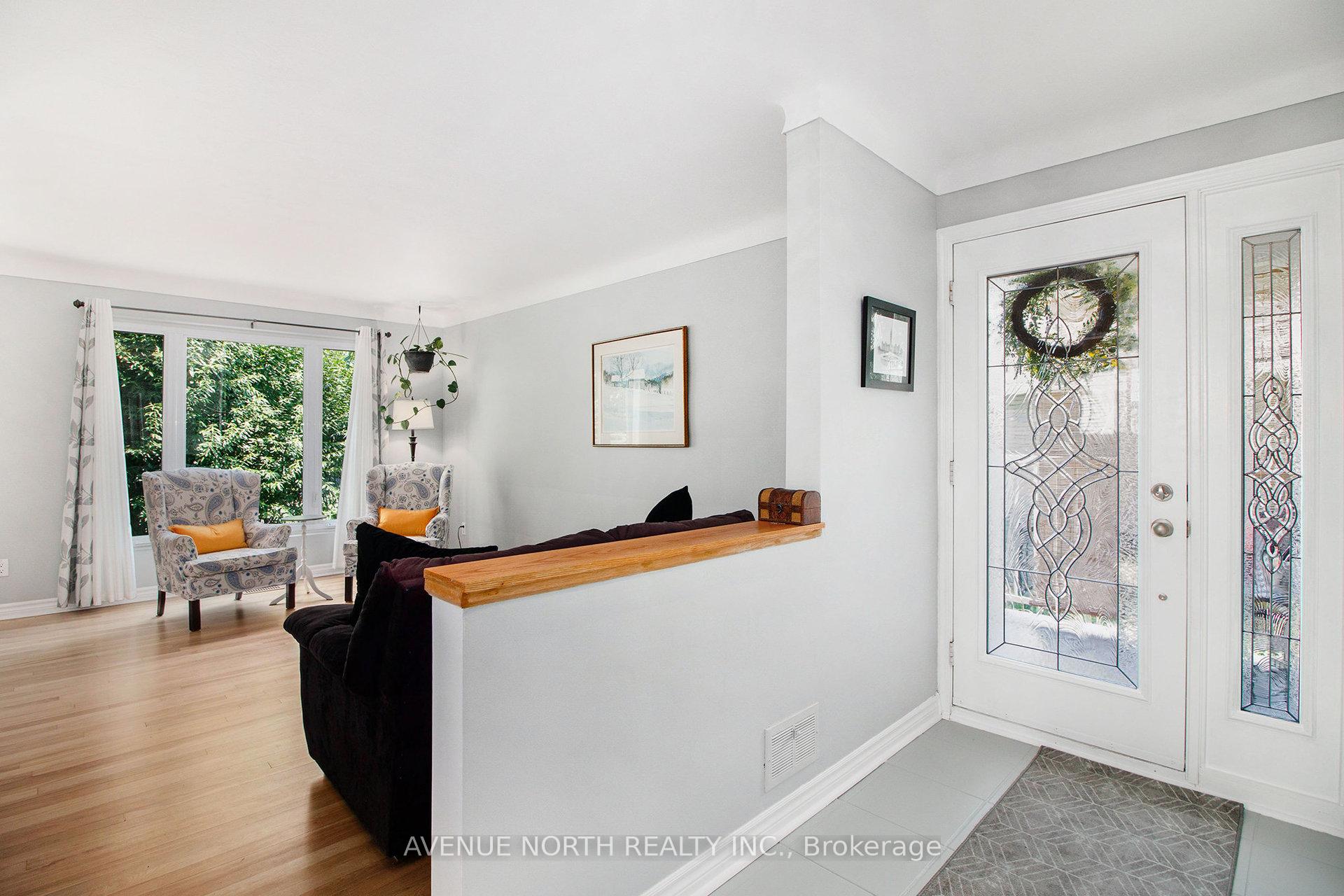 Photo 6 of 1228 Amesbrooke Drive, Ottawa, Copeland Park — HOMEH