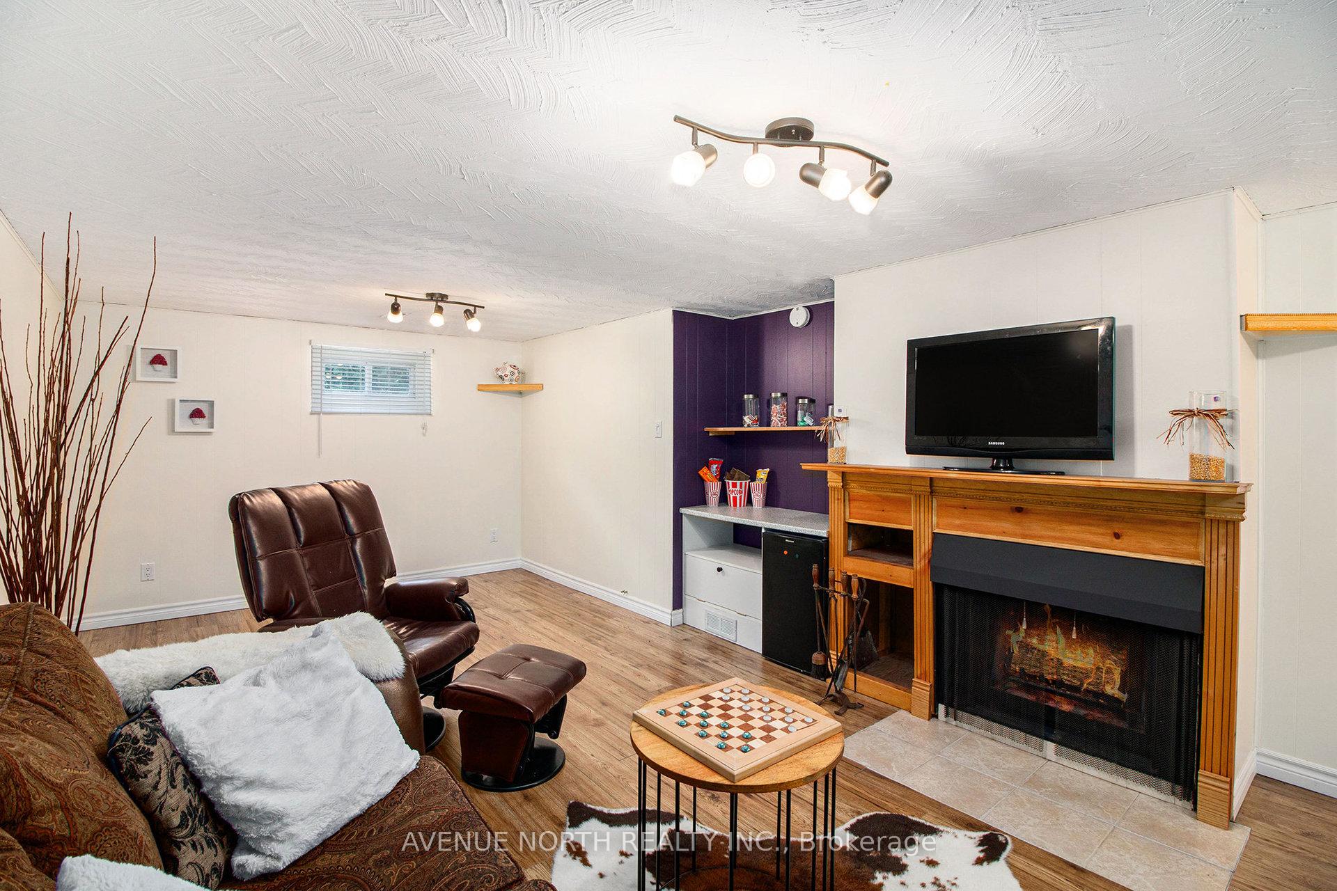Photo 22 of 1228 Amesbrooke Drive, Ottawa, Copeland Park — HOMEH