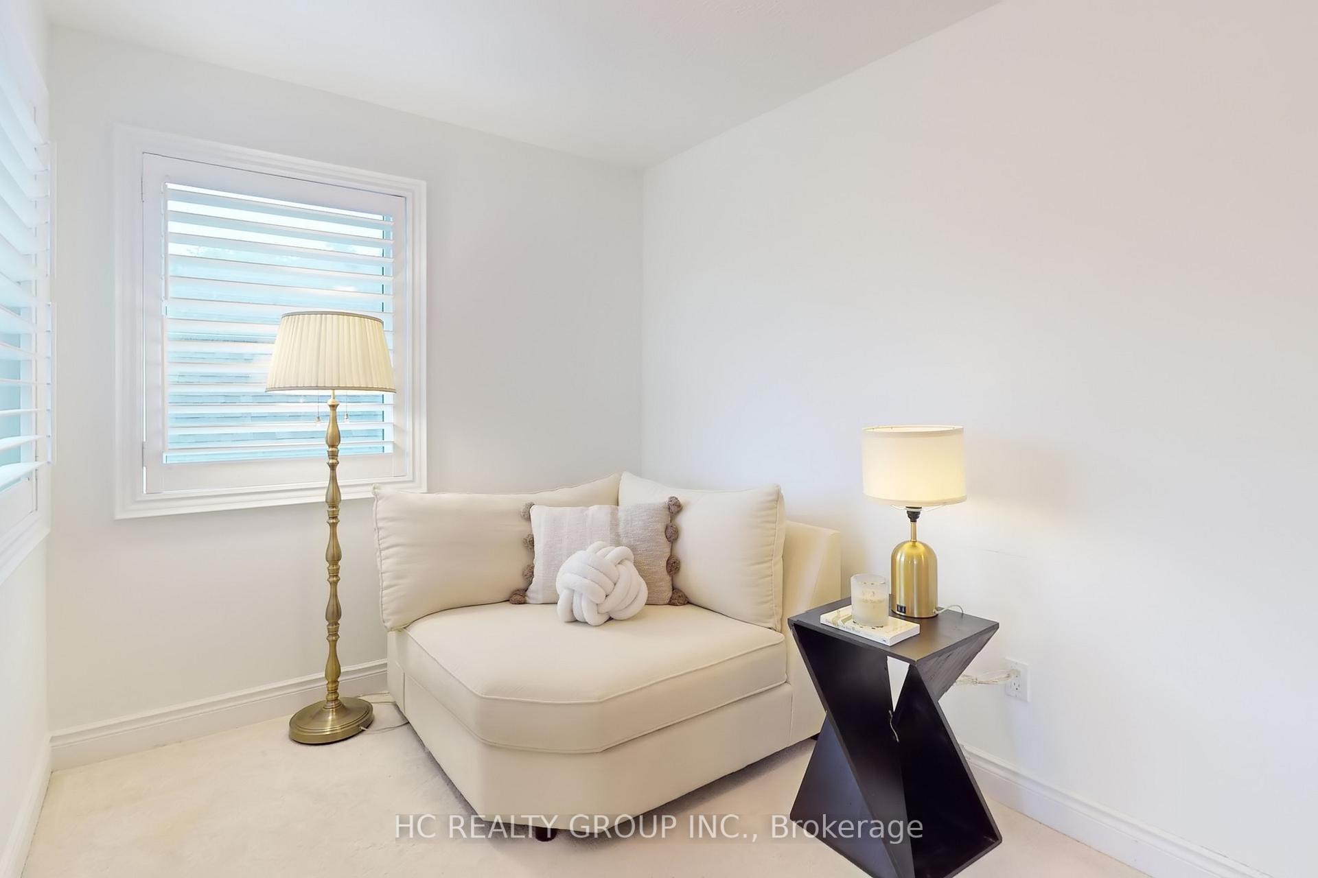 Photo 24 of 20 Britannic Lane, Barrie, Innis-Shore — HOMEH