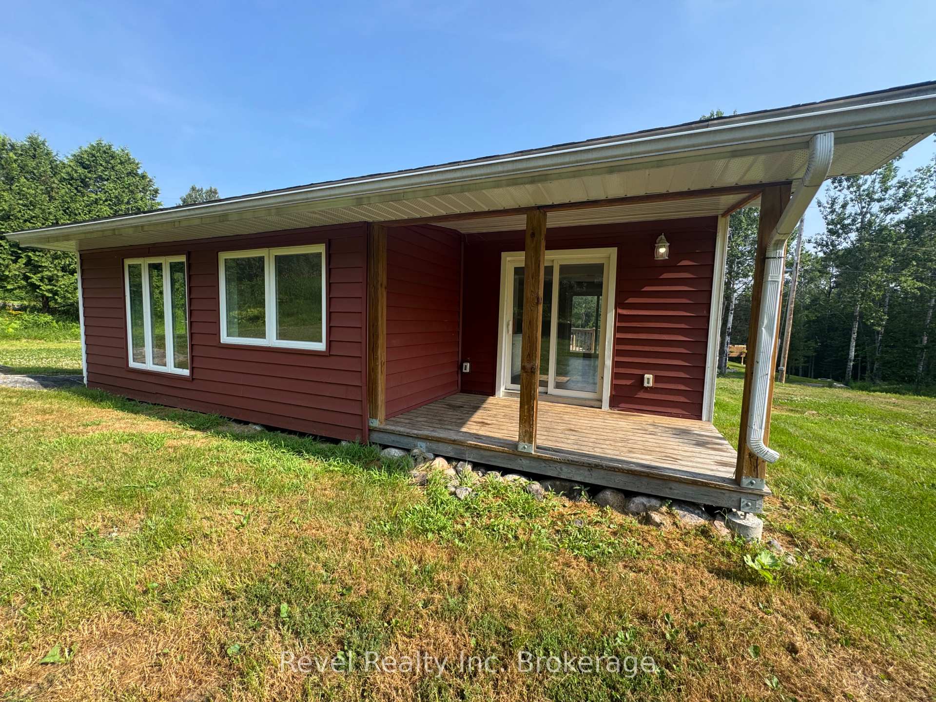 Photo 3 of 38 Montreuil Road, Mattawan — HOMEH