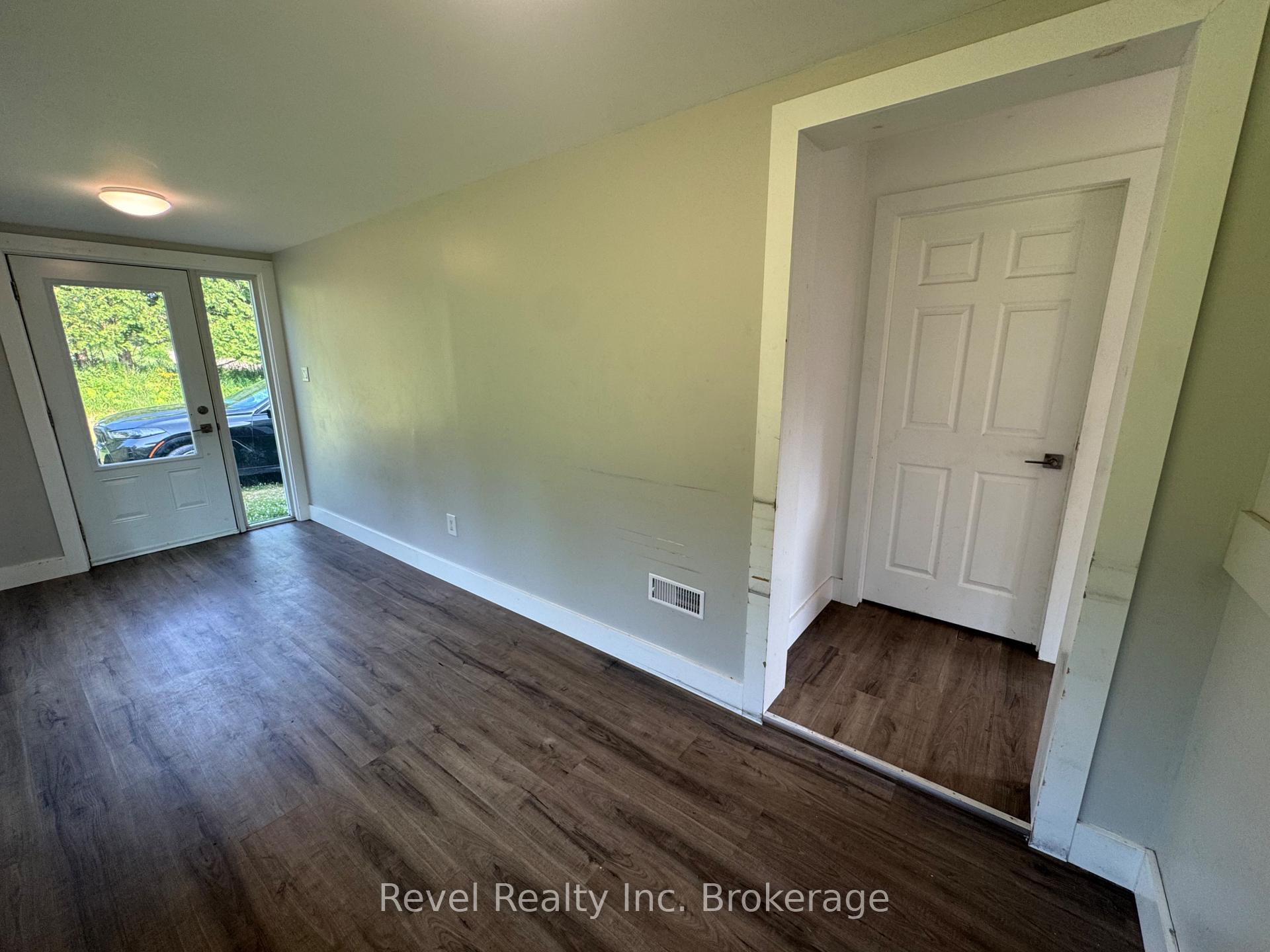 Photo 12 of 38 Montreuil Road, Mattawan — HOMEH