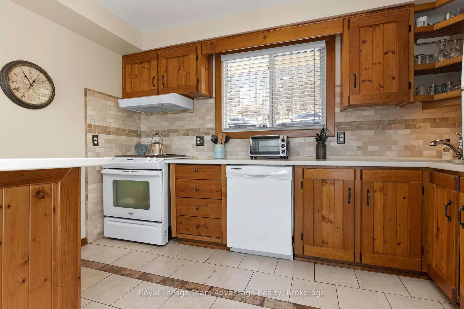 Photo 15 of 18 Pine Valley Drive, Carling — HOMEH