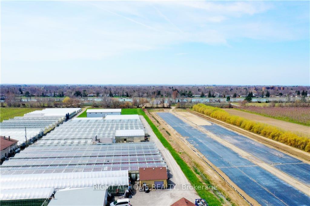 Photo 22 of 234,228 Read Road, St. Catharines, Port Weller — HOMEH