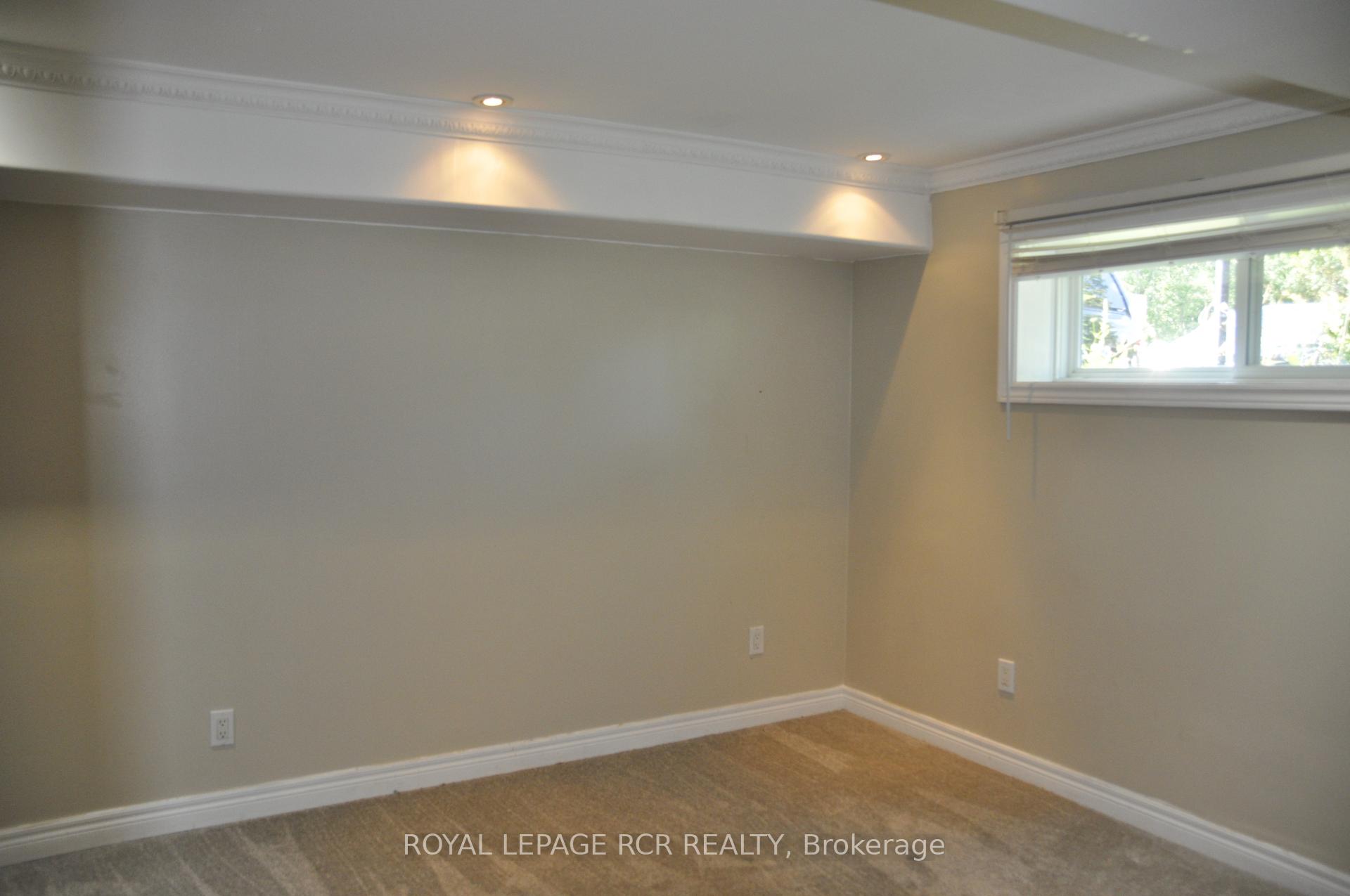 Photo 12 of Unit Basement, 106 Longwood Drive, Caledon, Bolton North — HOMEH