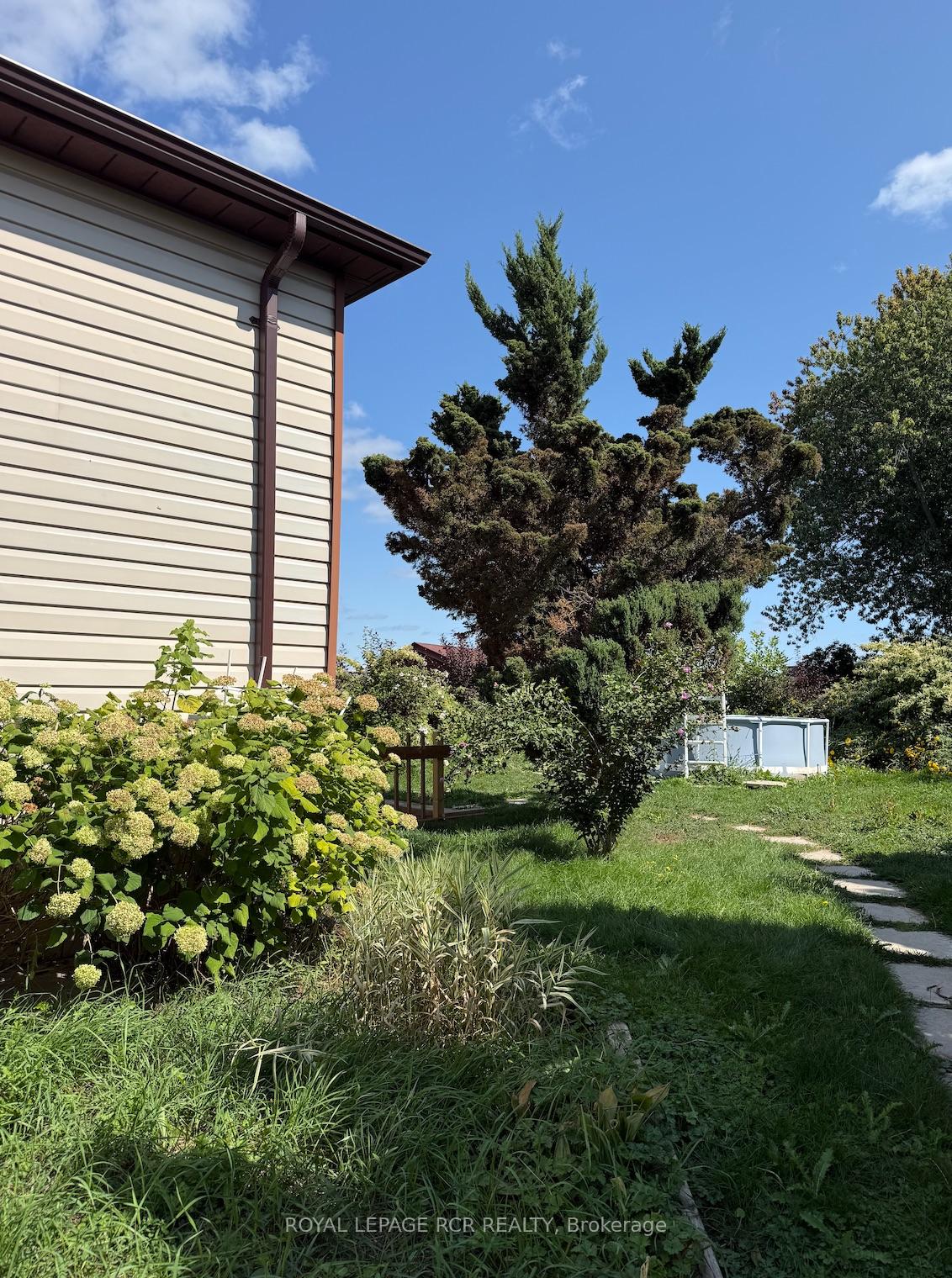 Photo 15 of Unit Basement, 106 Longwood Drive, Caledon, Bolton North — HOMEH