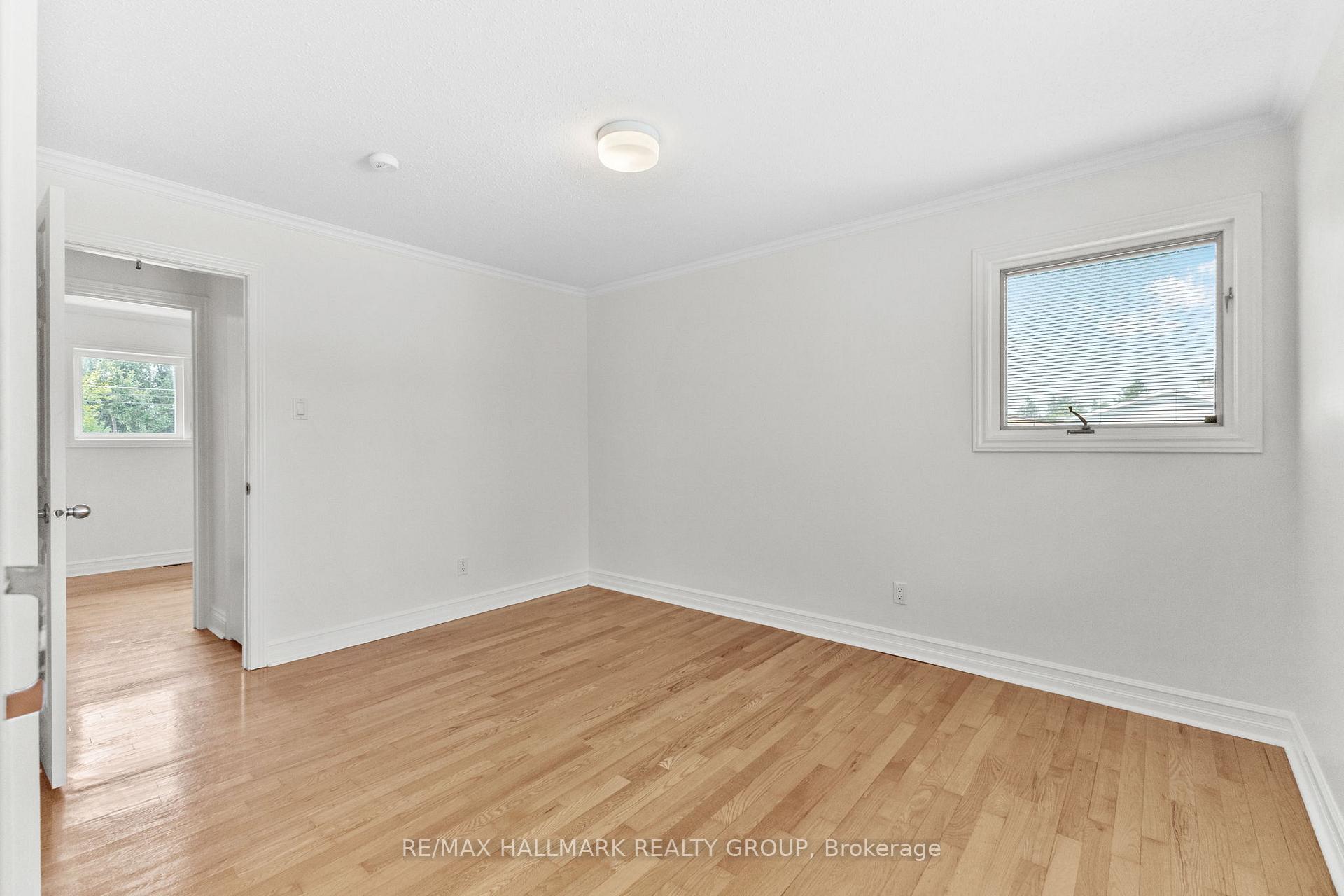 Photo 14 of 19 Rockfield Crescent, Ottawa, Borden Farm/Stewart Farm/Carleton Heights/Parkwood Hills — HOMEH