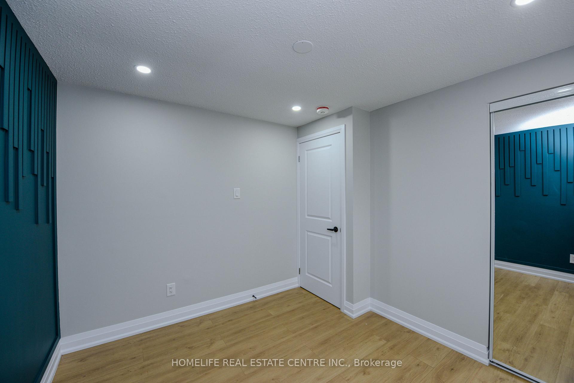 Photo 28 of 48 Dafoe Crescent, Brampton, Fletcher's West — HOMEH