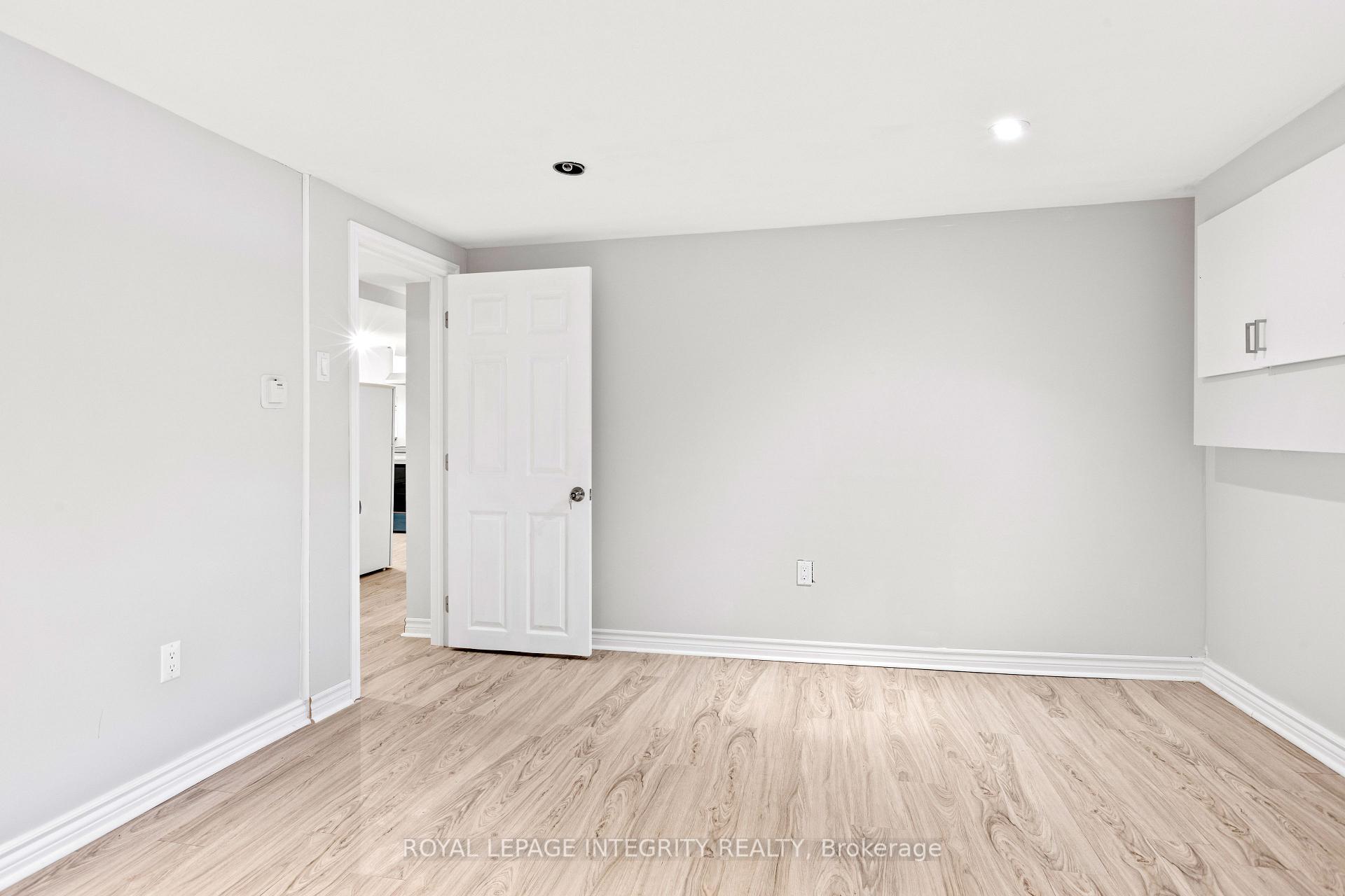 Photo 14 of Unit Basement, 33 Conniston Avenue, Ottawa, Crystal Beach — HOMEH