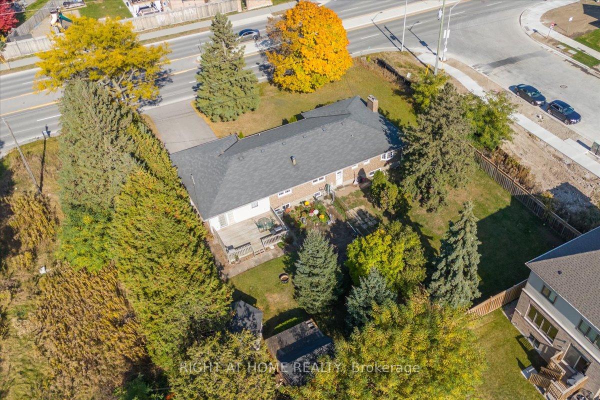 Photo 29 of 569 Mapleview Drive E, Barrie, Painswick South — HOMEH