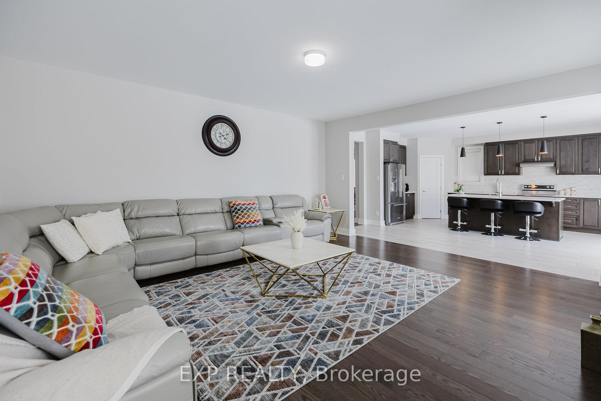 Photo 15 of 324 Meynell Road, Ottawa, Goulbourn Twp From Franktown Rd/South To Rideau — HOMEH