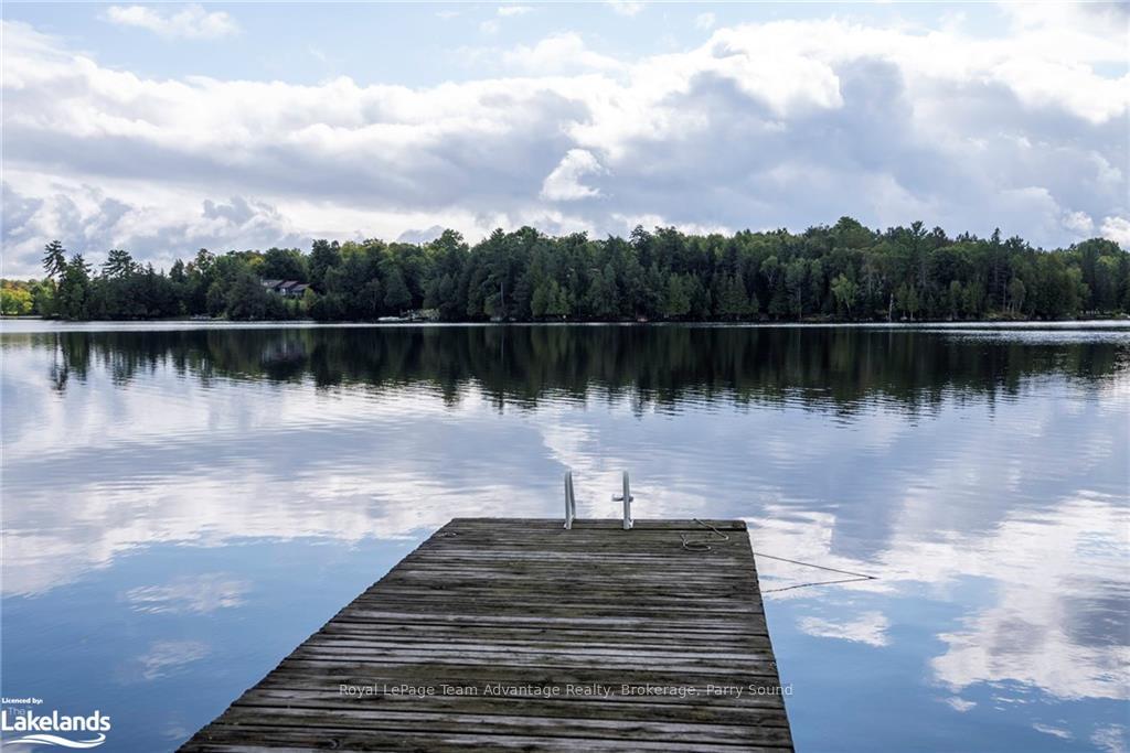 Photo 3 of 12 Lakeshore Road, McKellar — HOMEH
