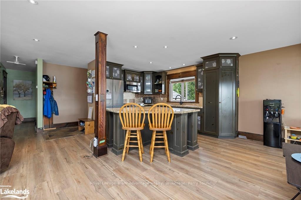 Photo 7 of 12 Lakeshore Road, McKellar — HOMEH