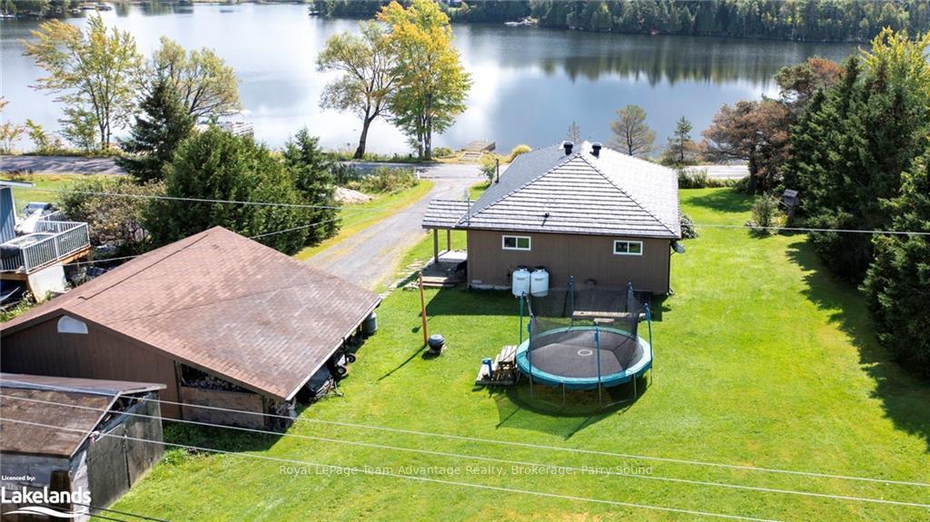 Photo 33 of 12 Lakeshore Road, McKellar — HOMEH