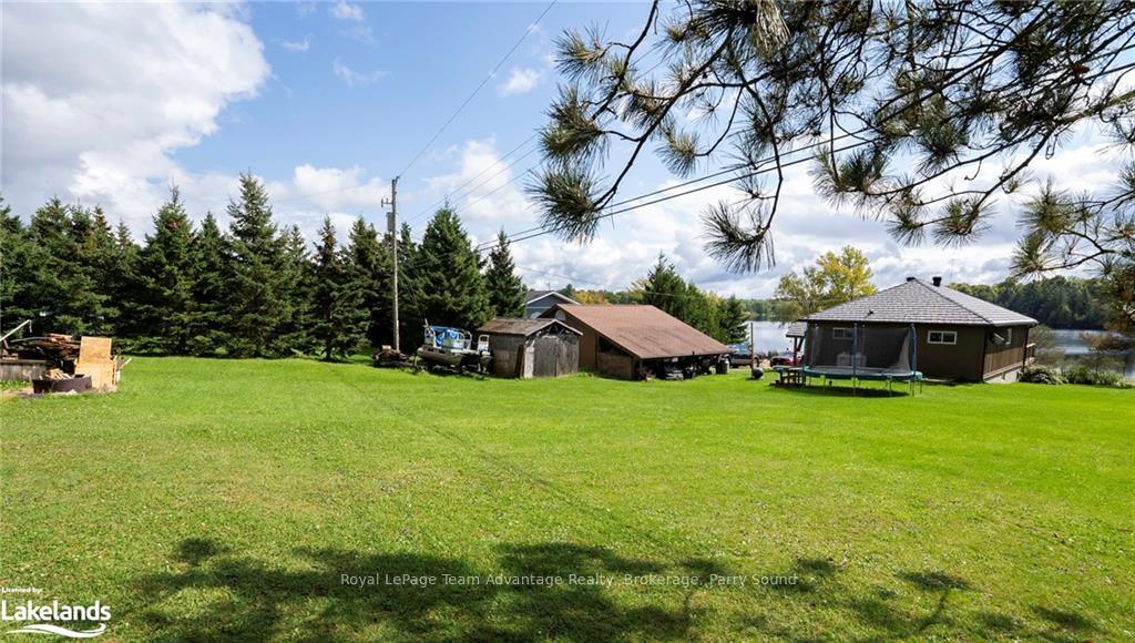 Photo 38 of 12 Lakeshore Road, McKellar — HOMEH