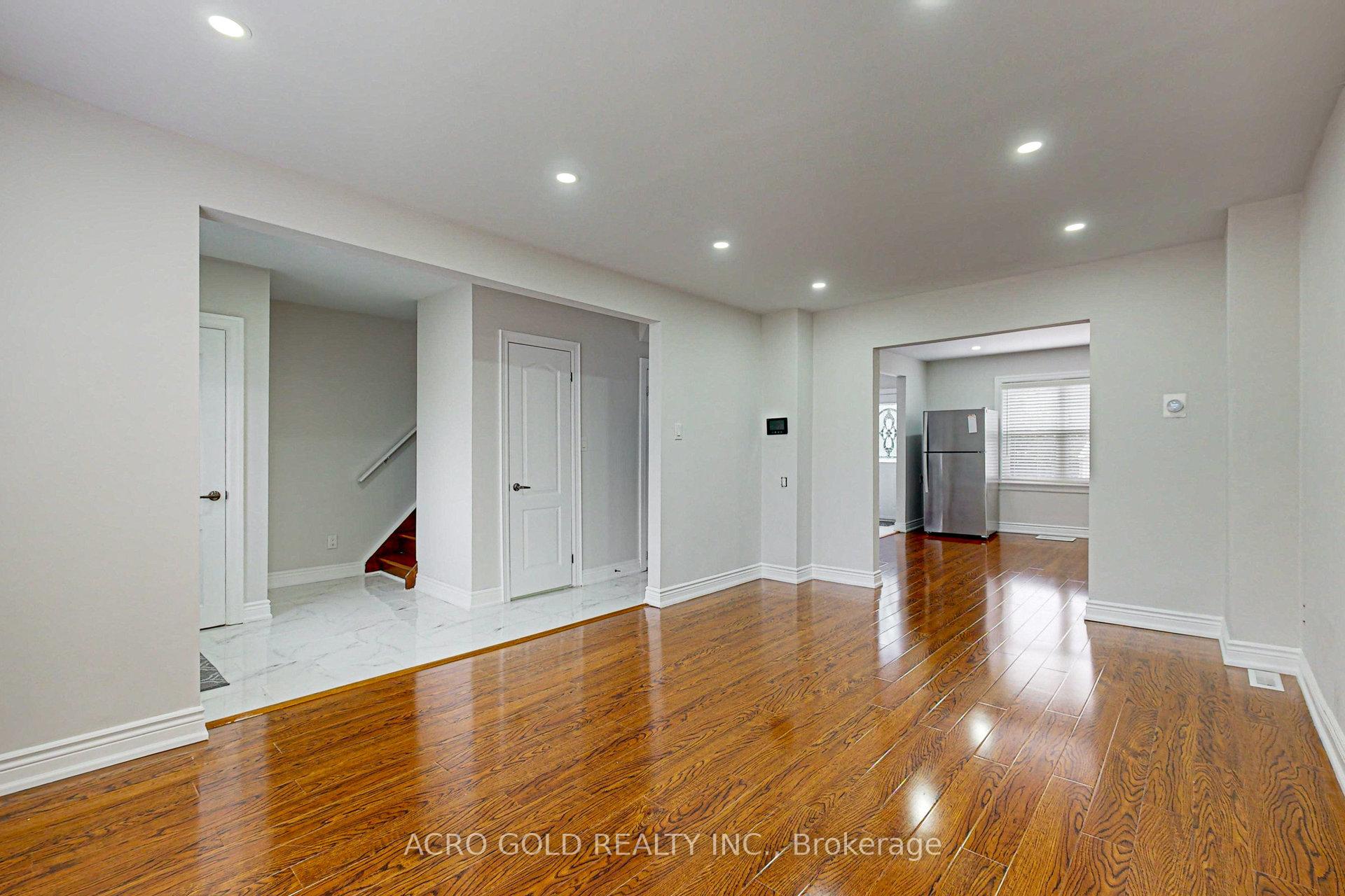 Photo 6 of 192 Wentworth Street S, Hamilton, Stinson — HOMEH