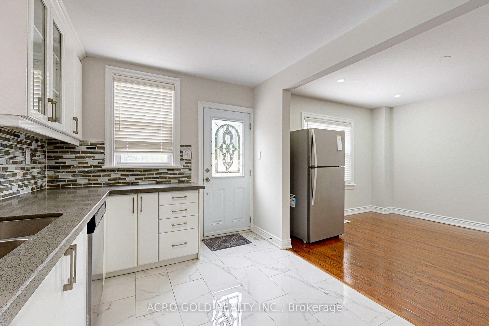 Photo 14 of 192 Wentworth Street S, Hamilton, Stinson — HOMEH