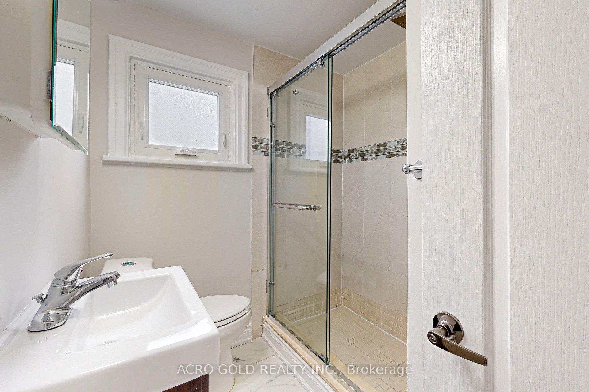 Photo 28 of 192 Wentworth Street S, Hamilton, Stinson — HOMEH