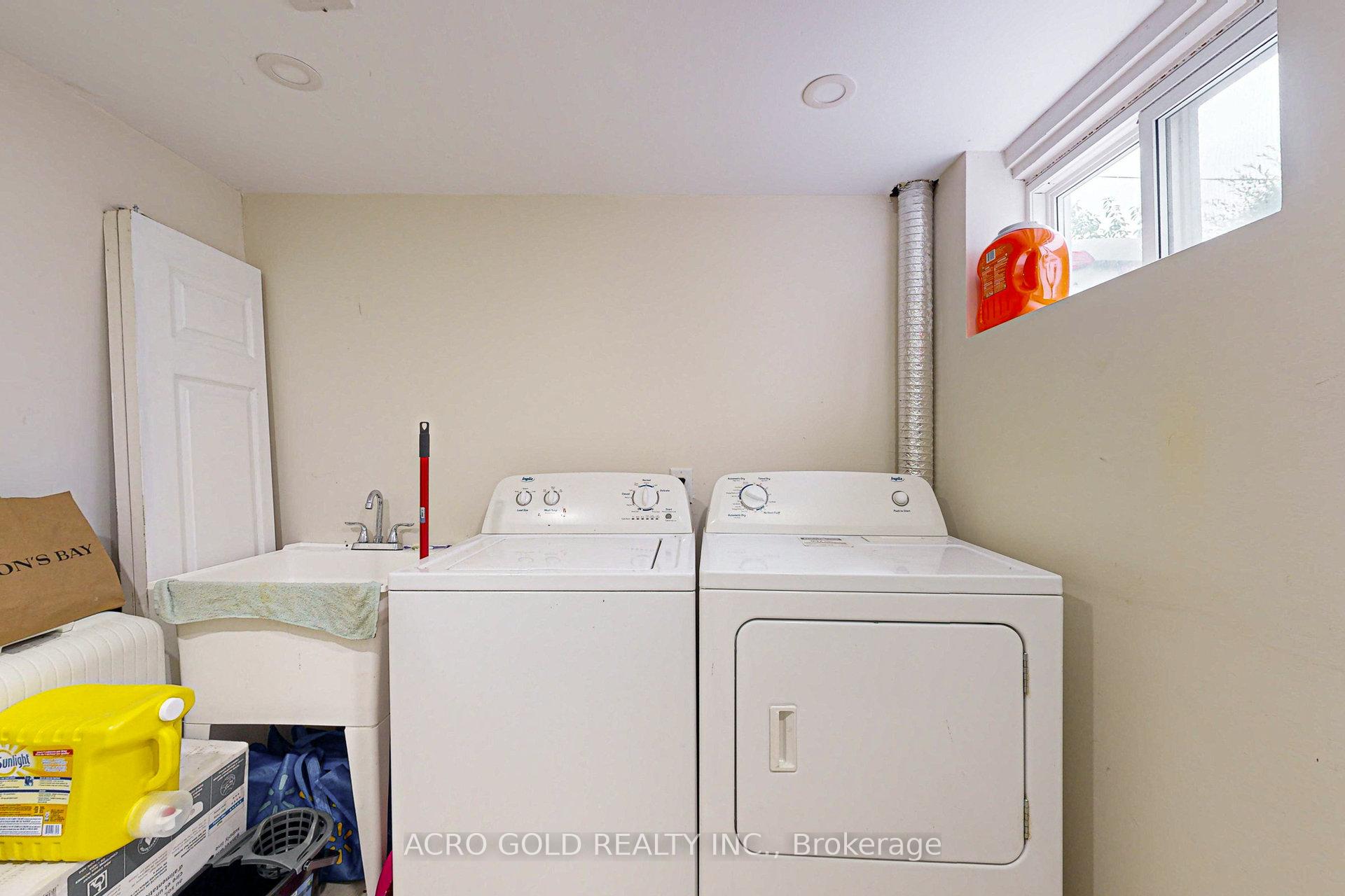 Photo 30 of 192 Wentworth Street S, Hamilton, Stinson — HOMEH