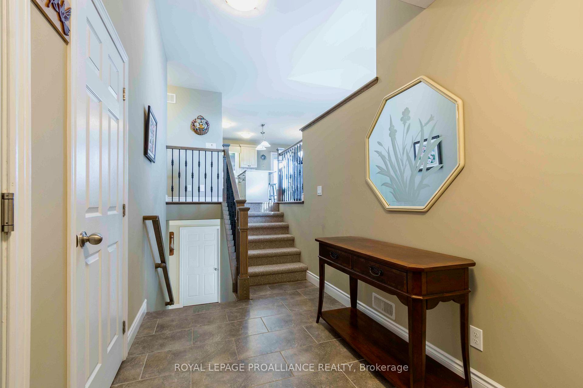 Photo 7 of 17 Pier Drive, Brighton — HOMEH