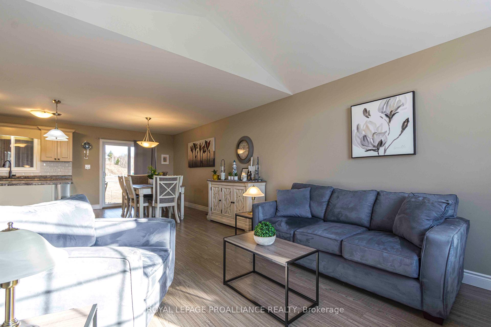 Photo 15 of 17 Pier Drive, Brighton — HOMEH