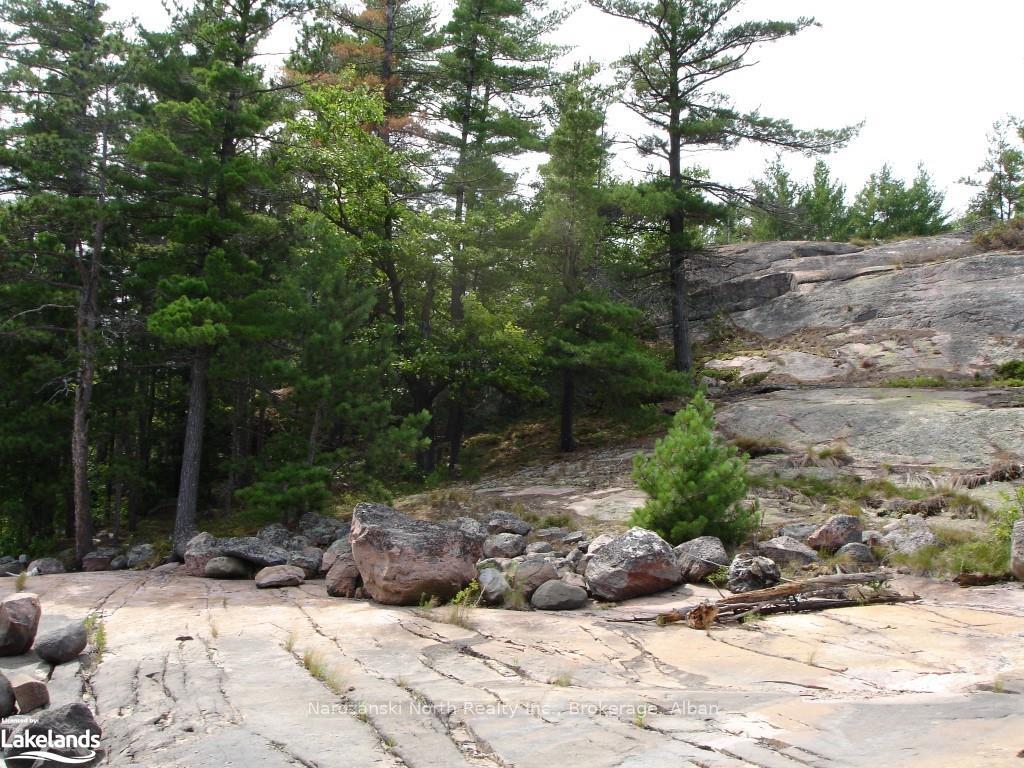 Photo 10 of Balmer Bay, French River — HOMEH