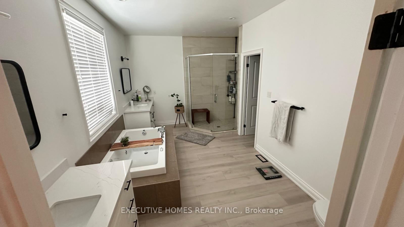 Photo 15 of 769 Mud Street E, Hamilton, Rural Stoney Creek — HOMEH