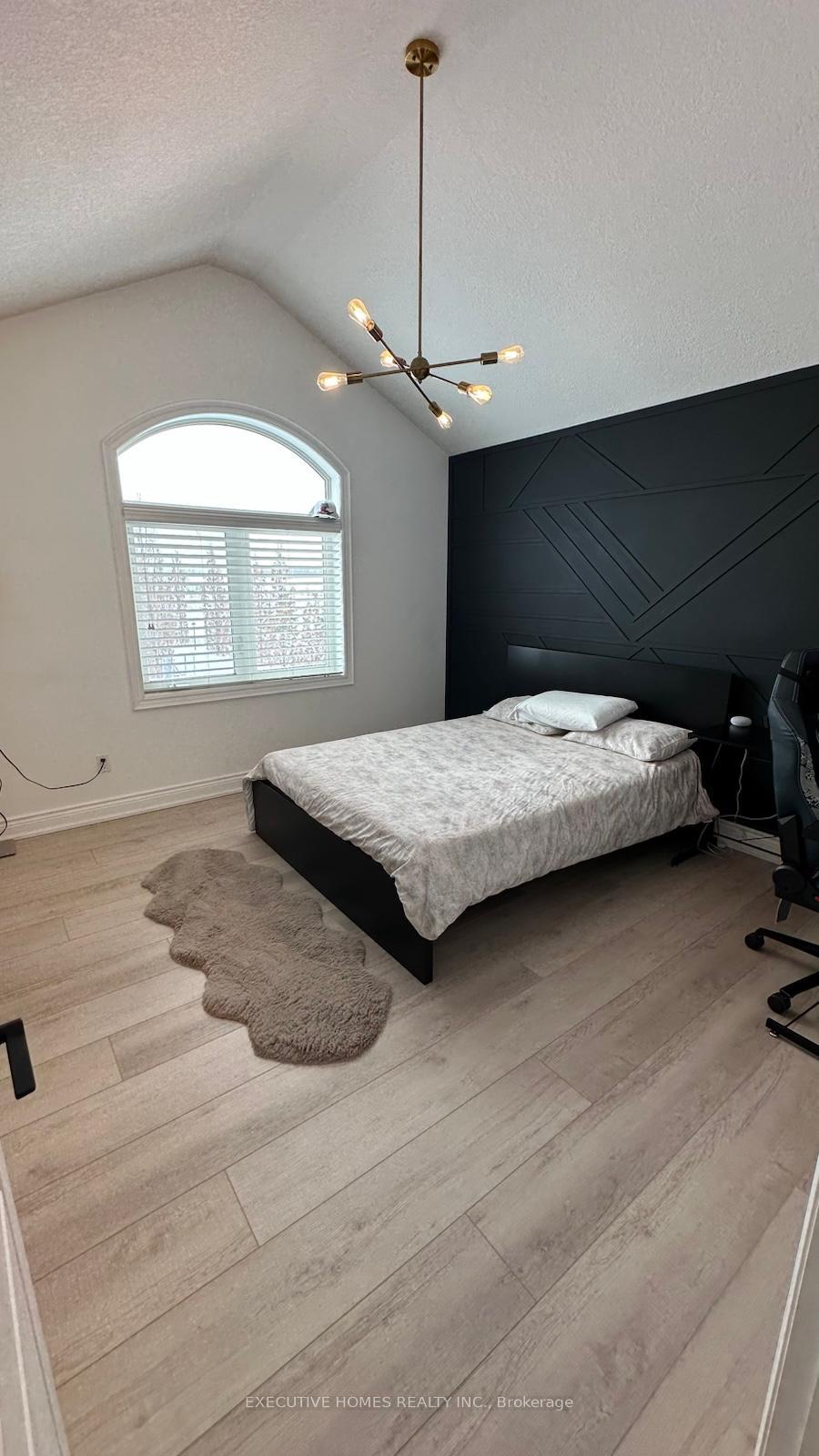 Photo 17 of 769 Mud Street E, Hamilton, Rural Stoney Creek — HOMEH
