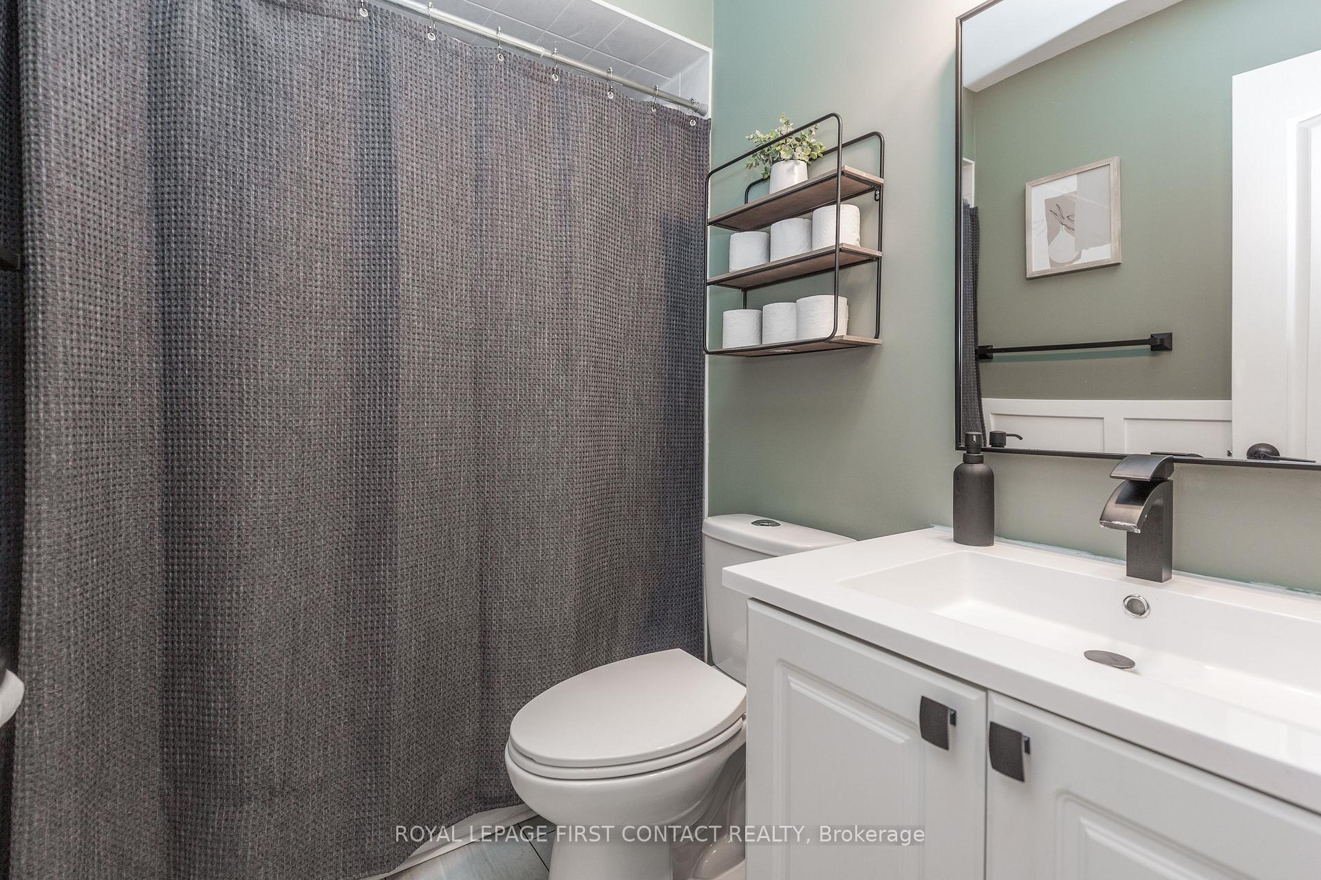 Photo 24 of 72 Gore Drive, Barrie, Ardagh — HOMEH